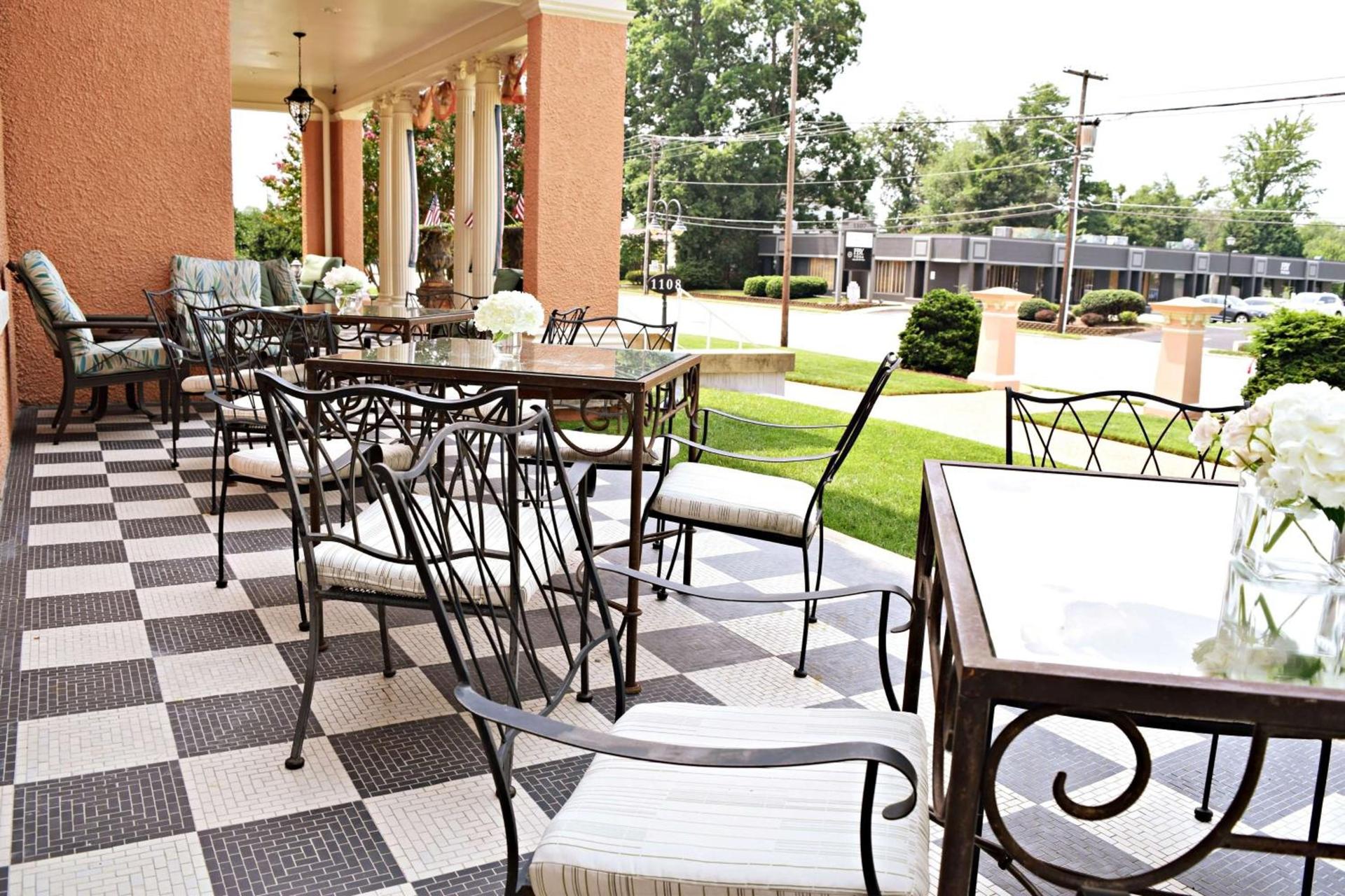 JH Adams Inn, Trademark Collection by Wyndham photo 7
