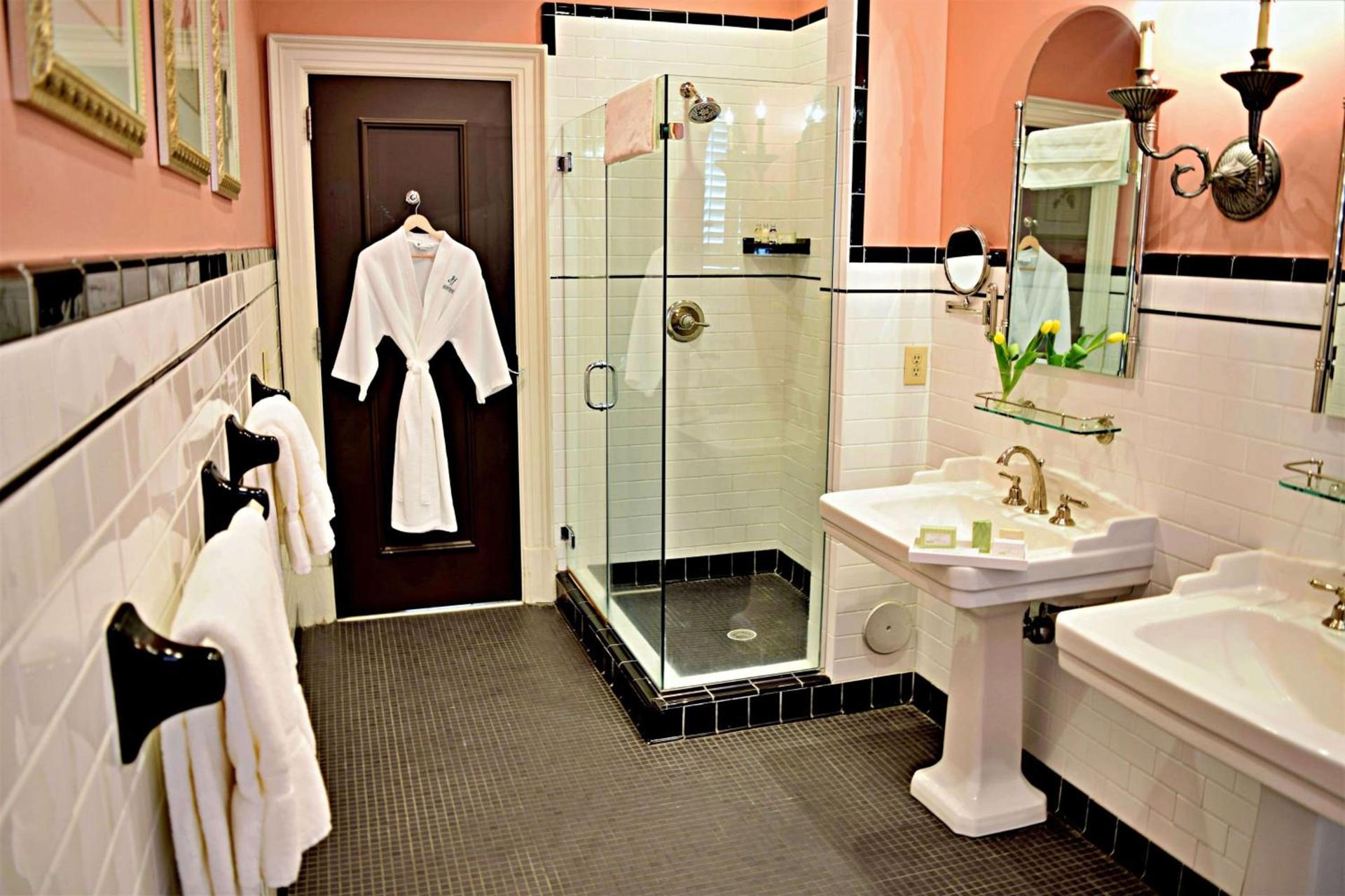 JH Adams Inn, Trademark Collection by Wyndham photo 23
