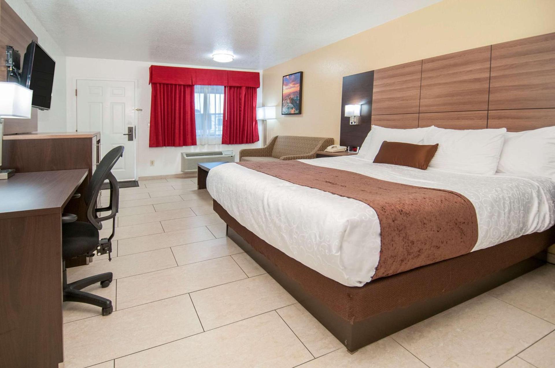 Best Western Santa Rosa Inn photo 12