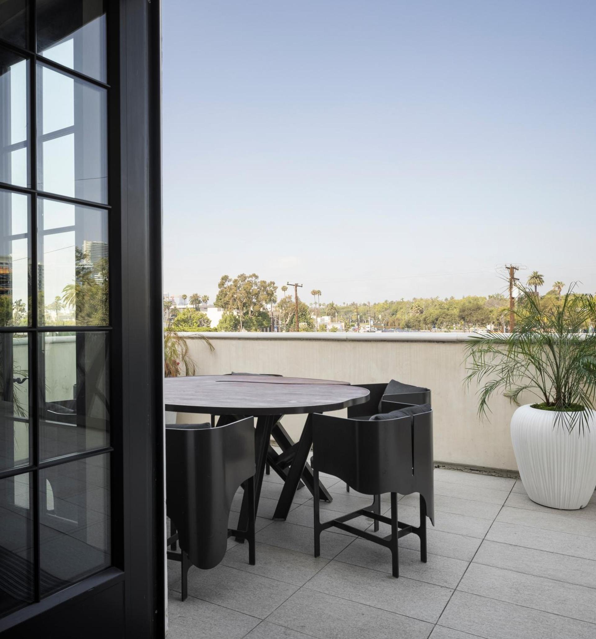 Kimpton La Peer Hotel West Hollywood by IHG photo 28