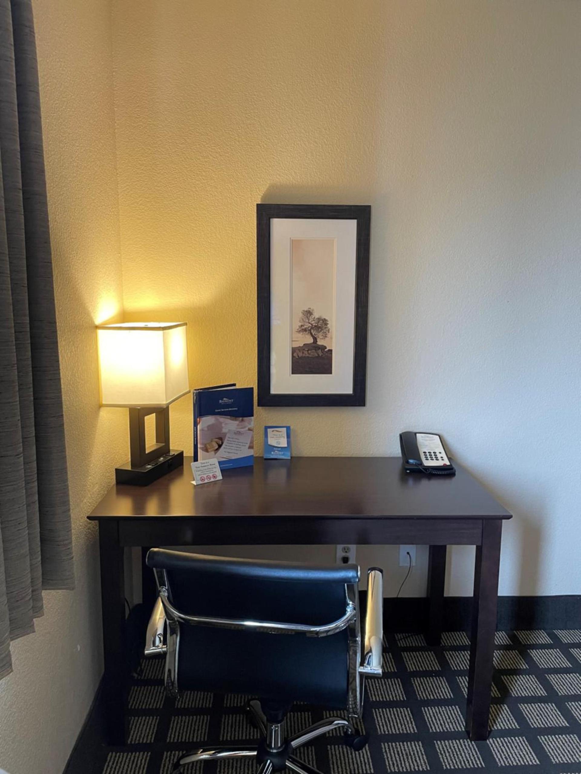 Baymont by Wyndham Lakeville photo 35