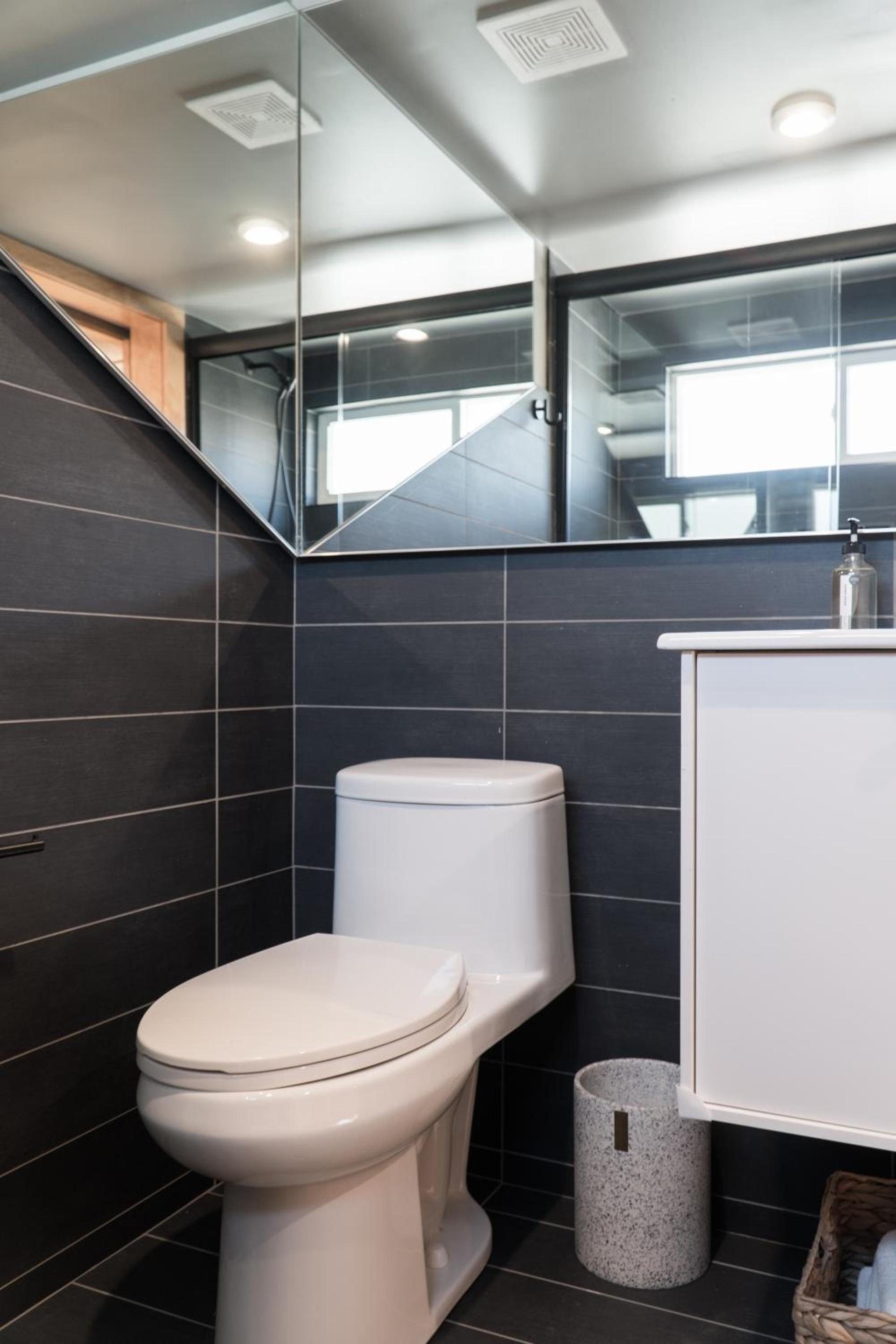 Ironwood Grove, Tiny House Hotel photo 24