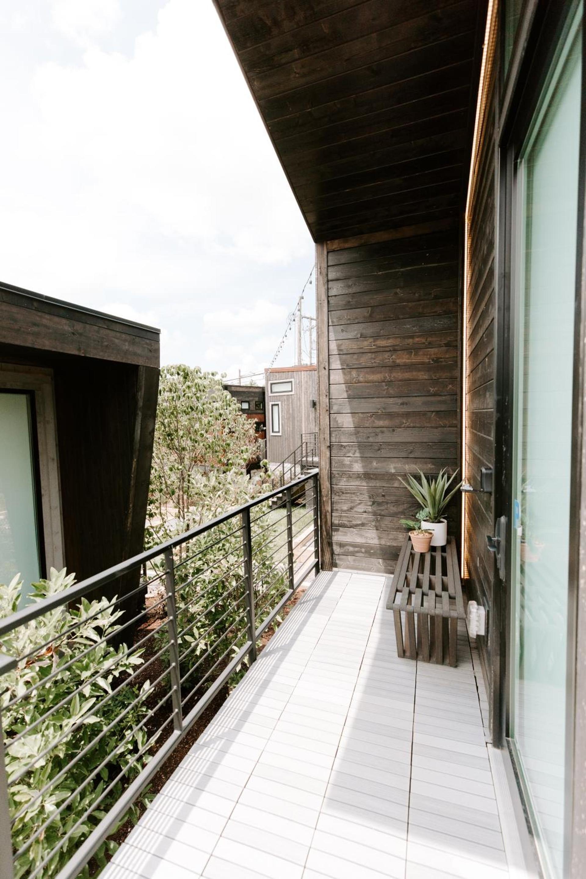 Ironwood Grove, Tiny House Hotel photo 32
