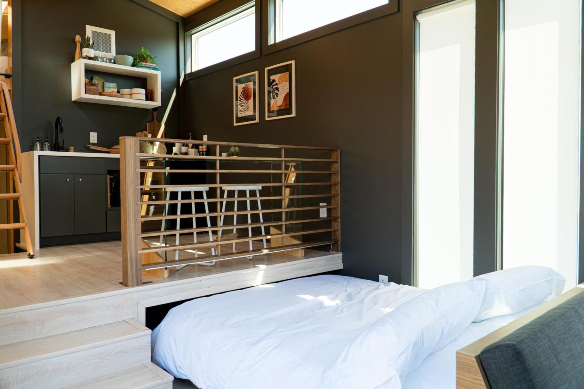 Ironwood Grove, Tiny House Hotel photo 34
