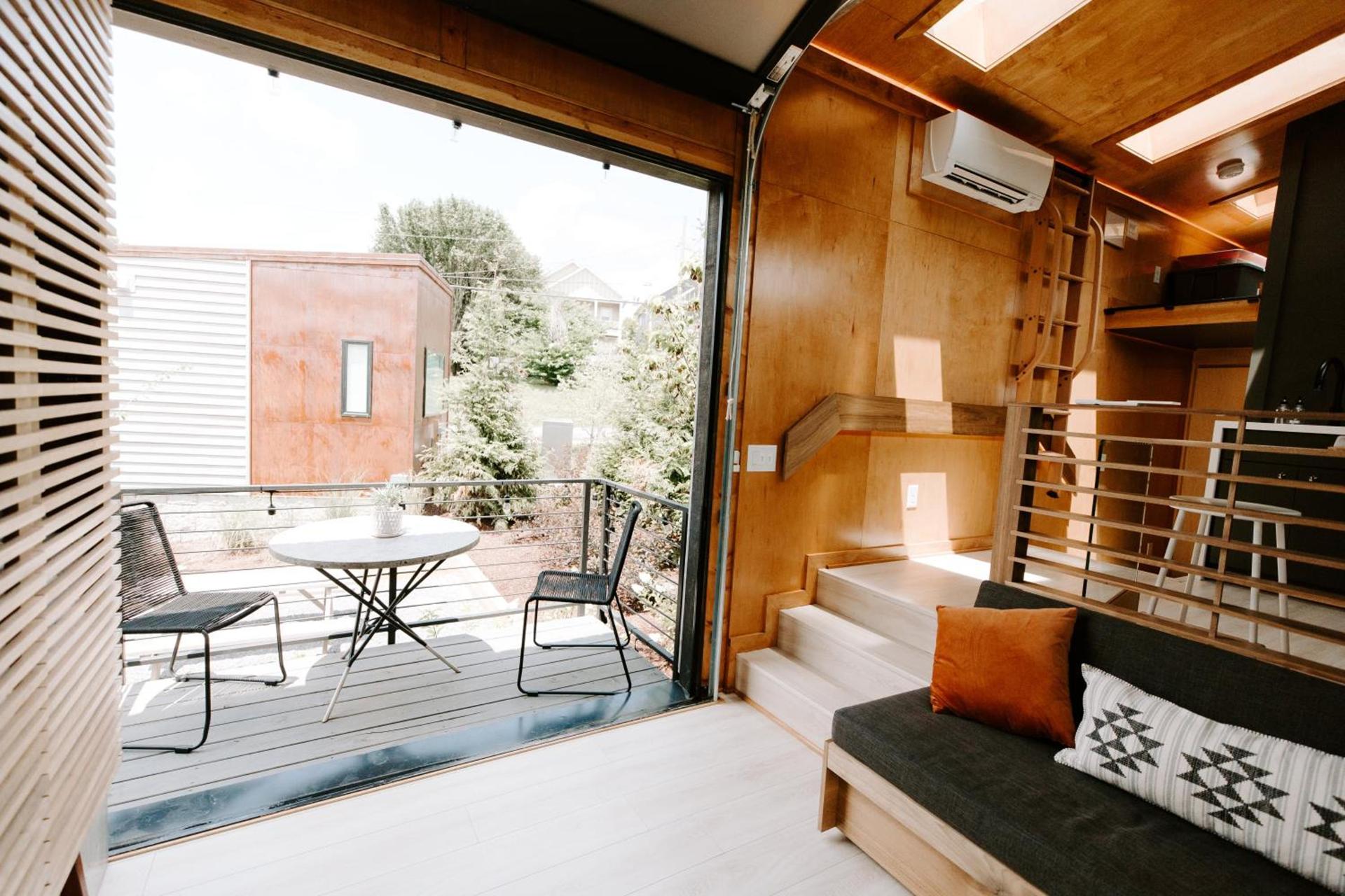 Ironwood Grove, Tiny House Hotel photo 40