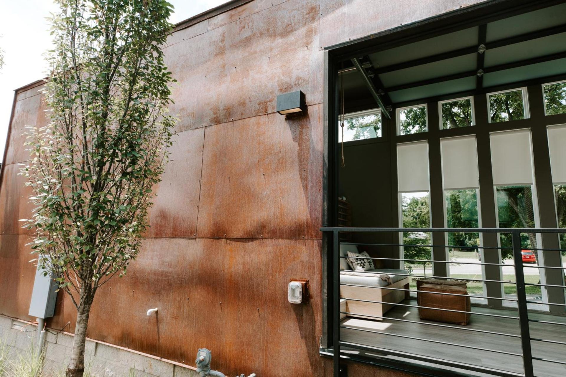 Ironwood Grove, Tiny House Hotel photo 73