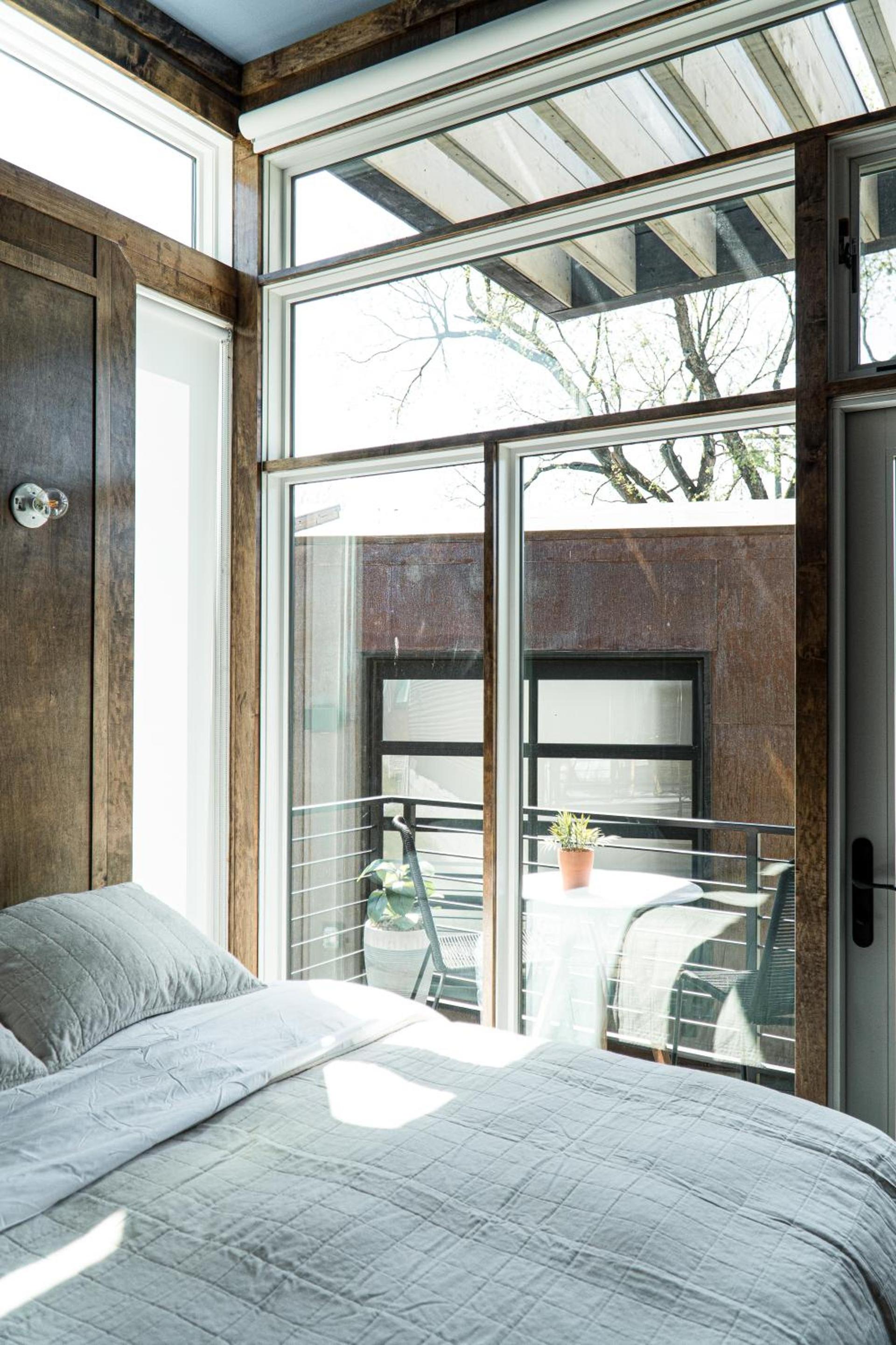 Ironwood Grove, Tiny House Hotel photo 80