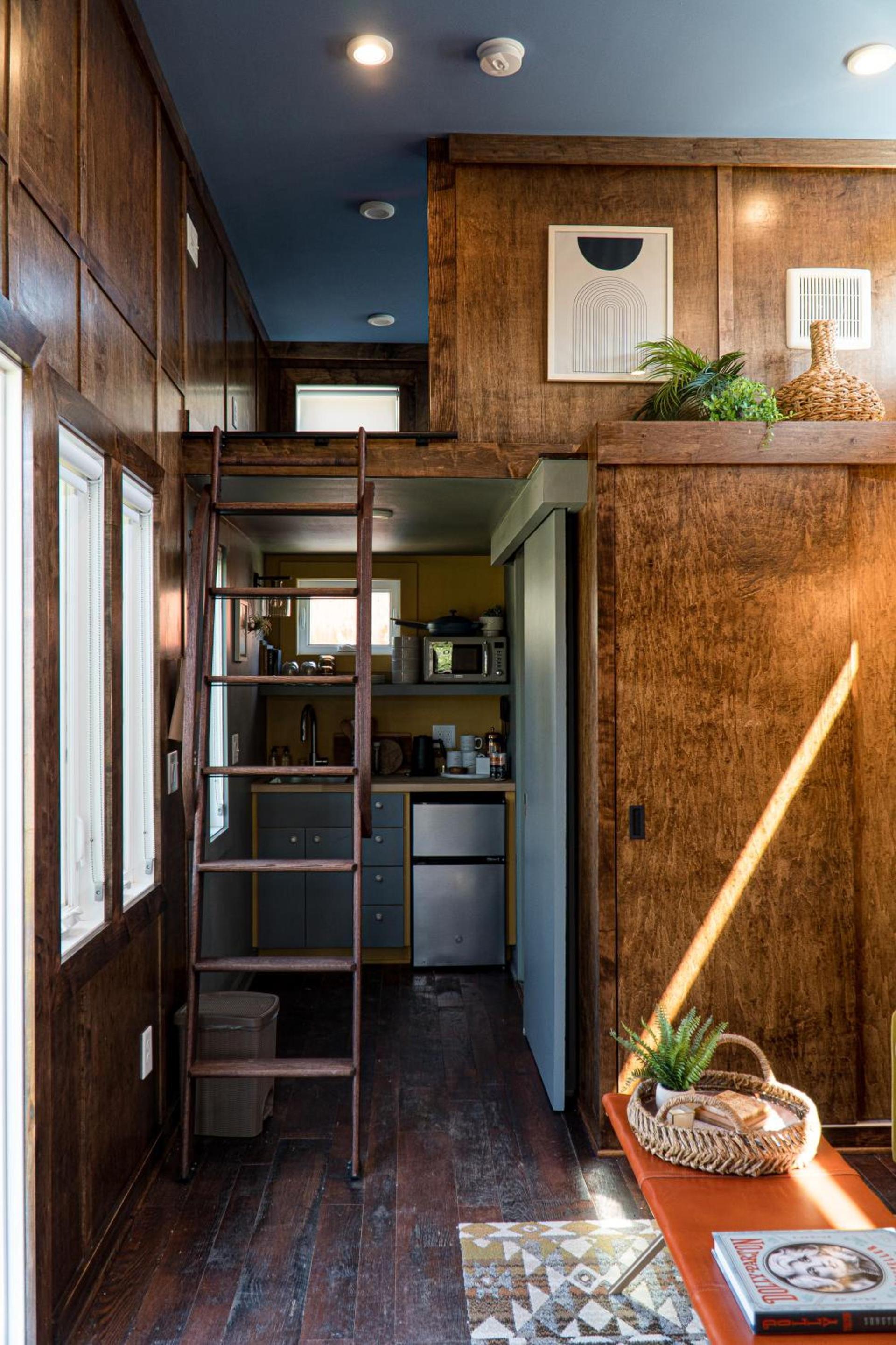 Ironwood Grove, Tiny House Hotel photo 82
