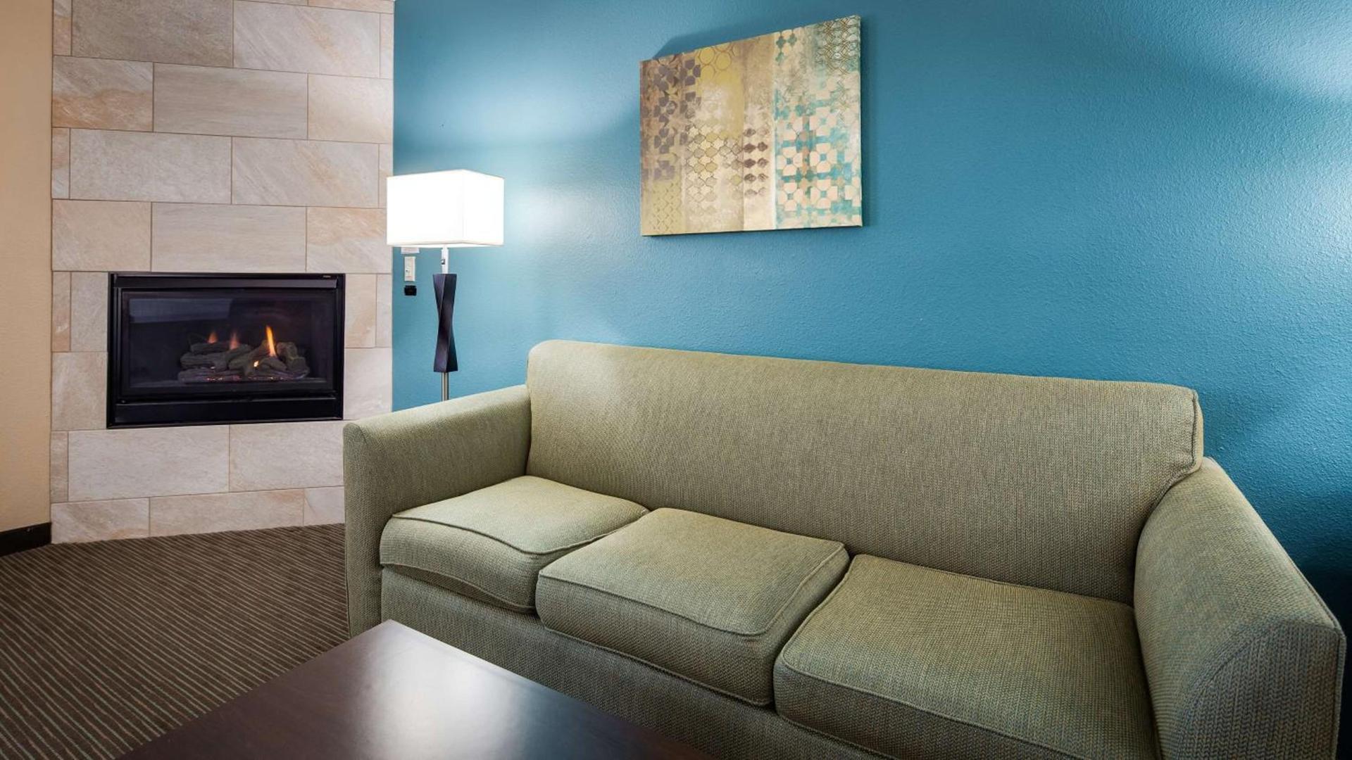 Best Western Galena Inn & Suites photo 38