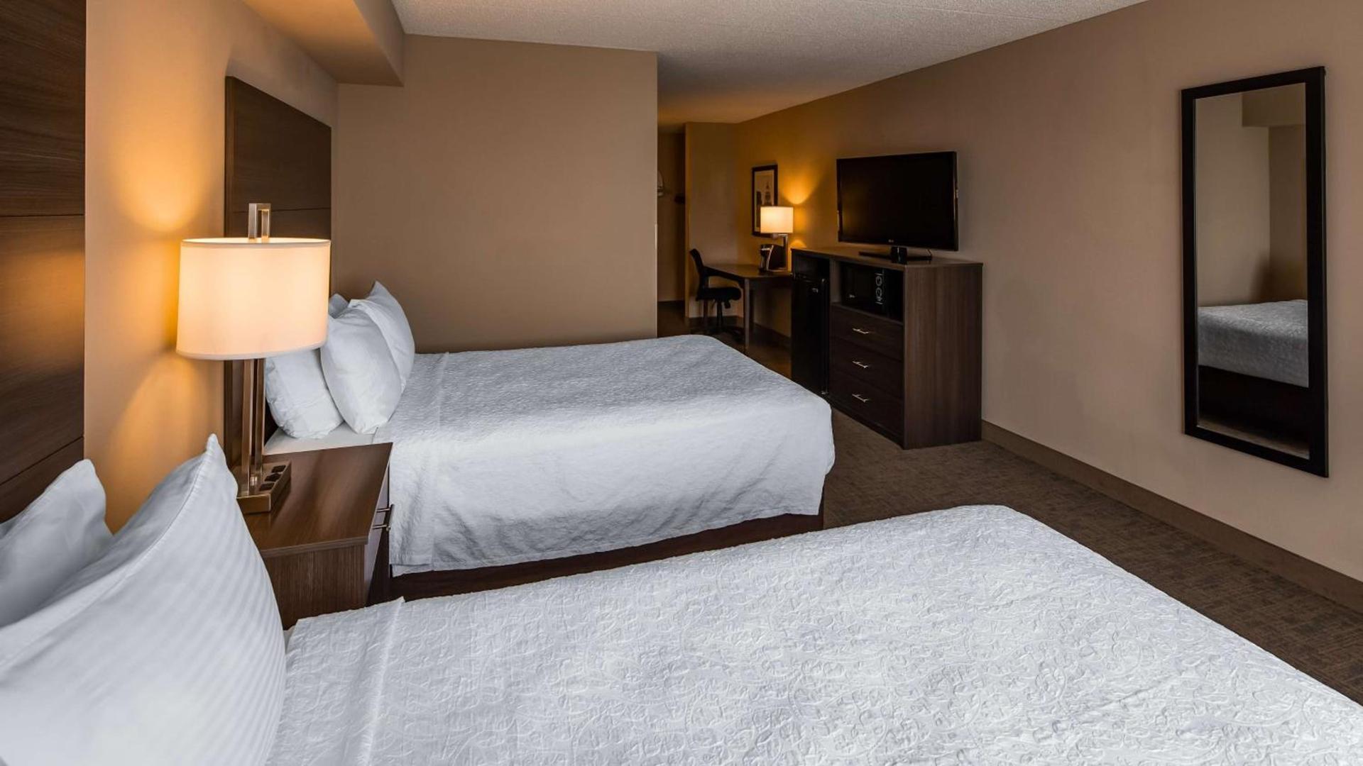 Best Western East Towne Suites photo 3