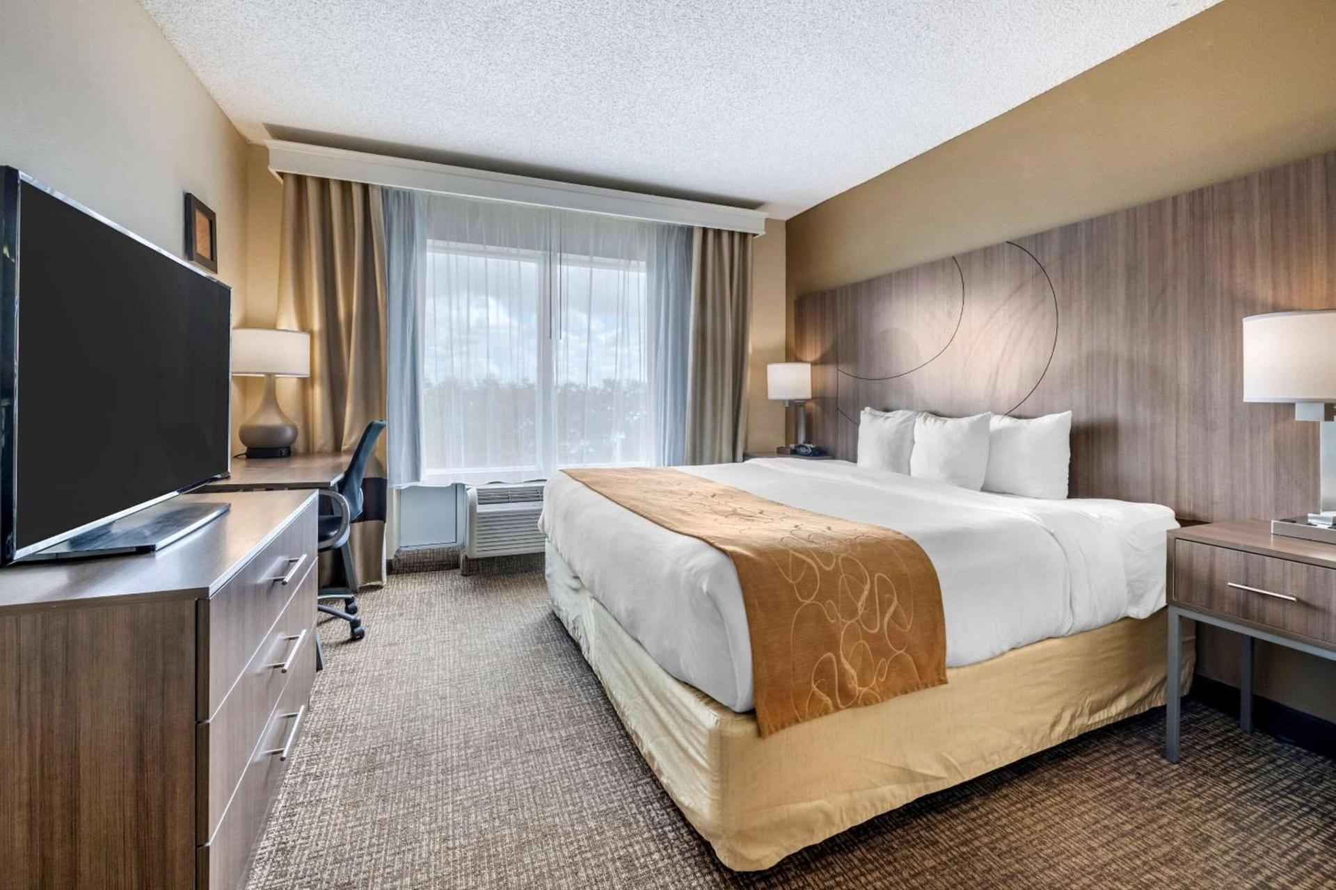 Comfort Suites Tamarac Sawgrass photo 12