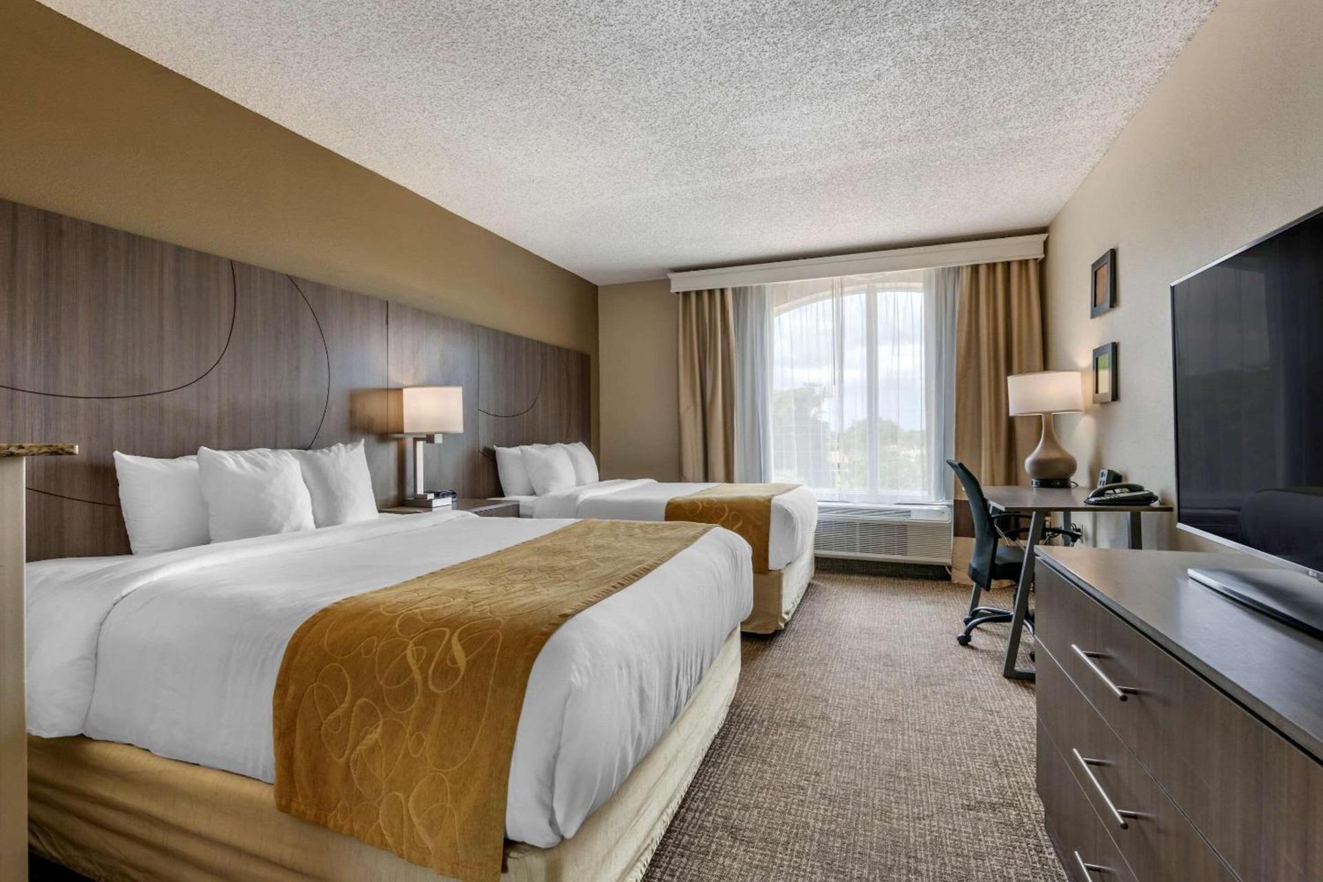 Comfort Suites Tamarac Sawgrass photo 16