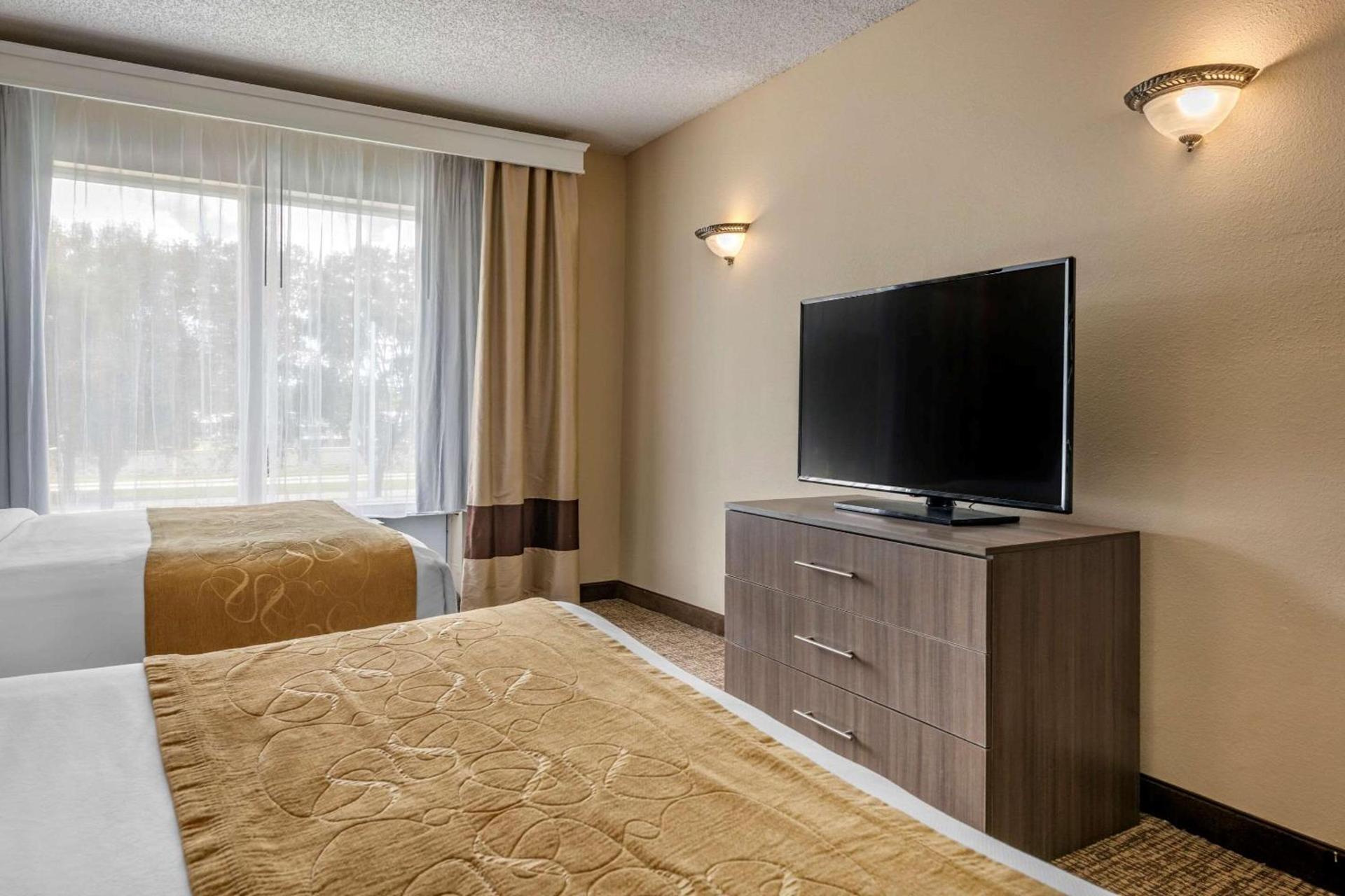 Comfort Suites Tamarac Sawgrass photo 26