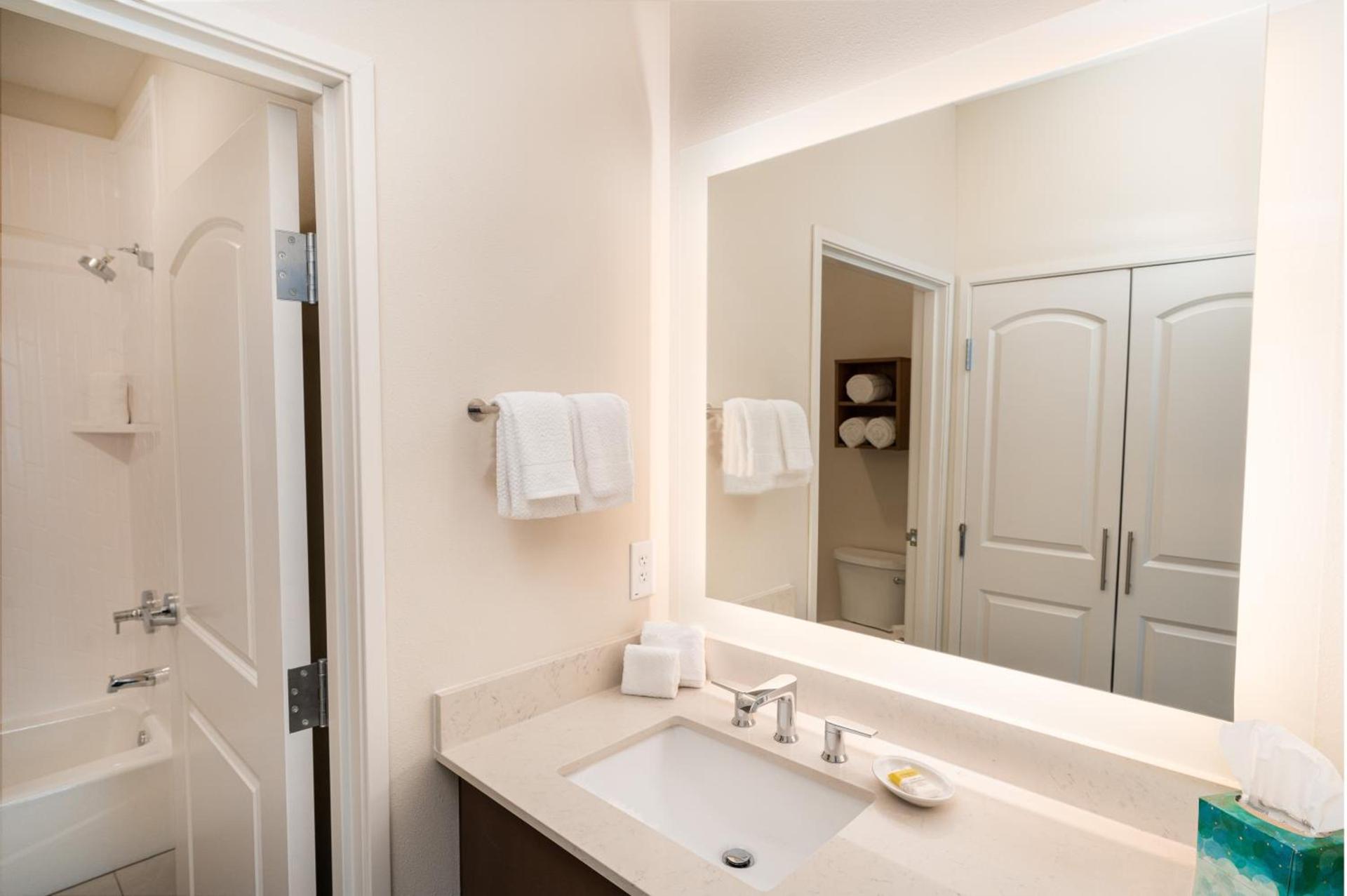 Staybridge Suites Nashville - Vanderbilt Area by IHG photo 15