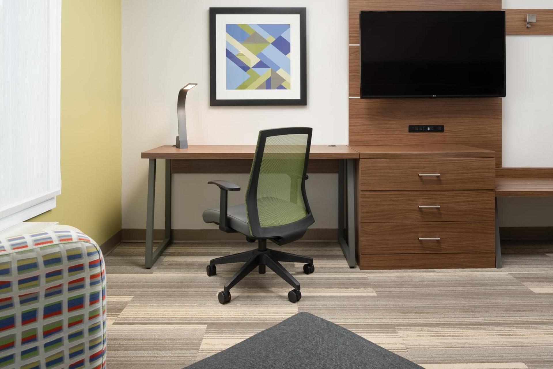 Holiday Inn Express - Tullahoma by IHG photo 24