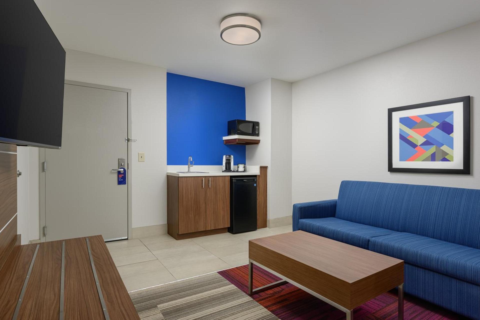 Holiday Inn Express - Tullahoma by IHG photo 30