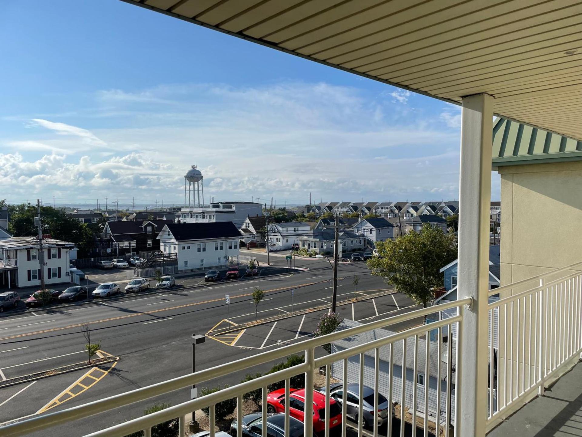 Sea Palace Inn photo 18