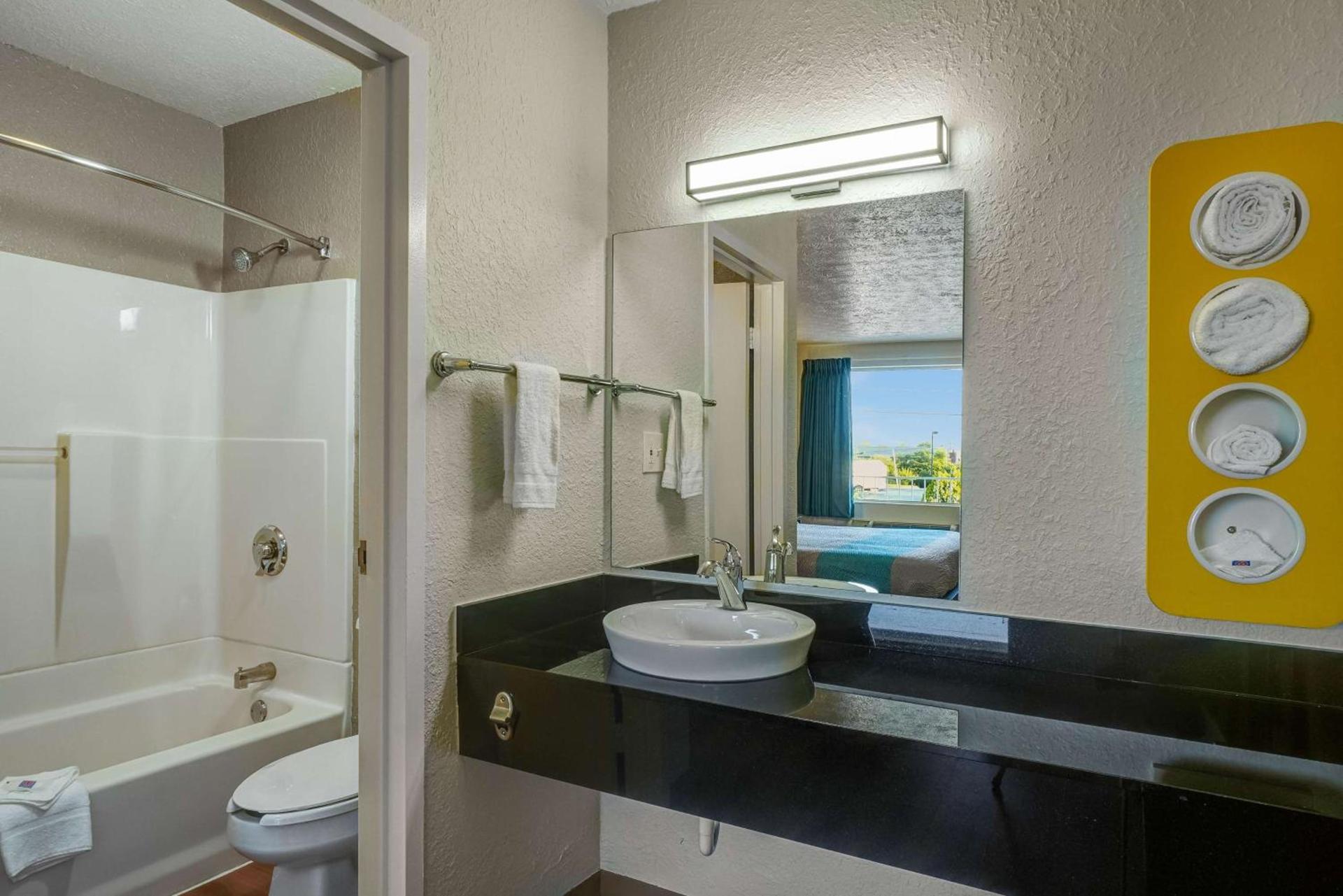 Motel 6 Lexington I-75 Hamburg photo 19
