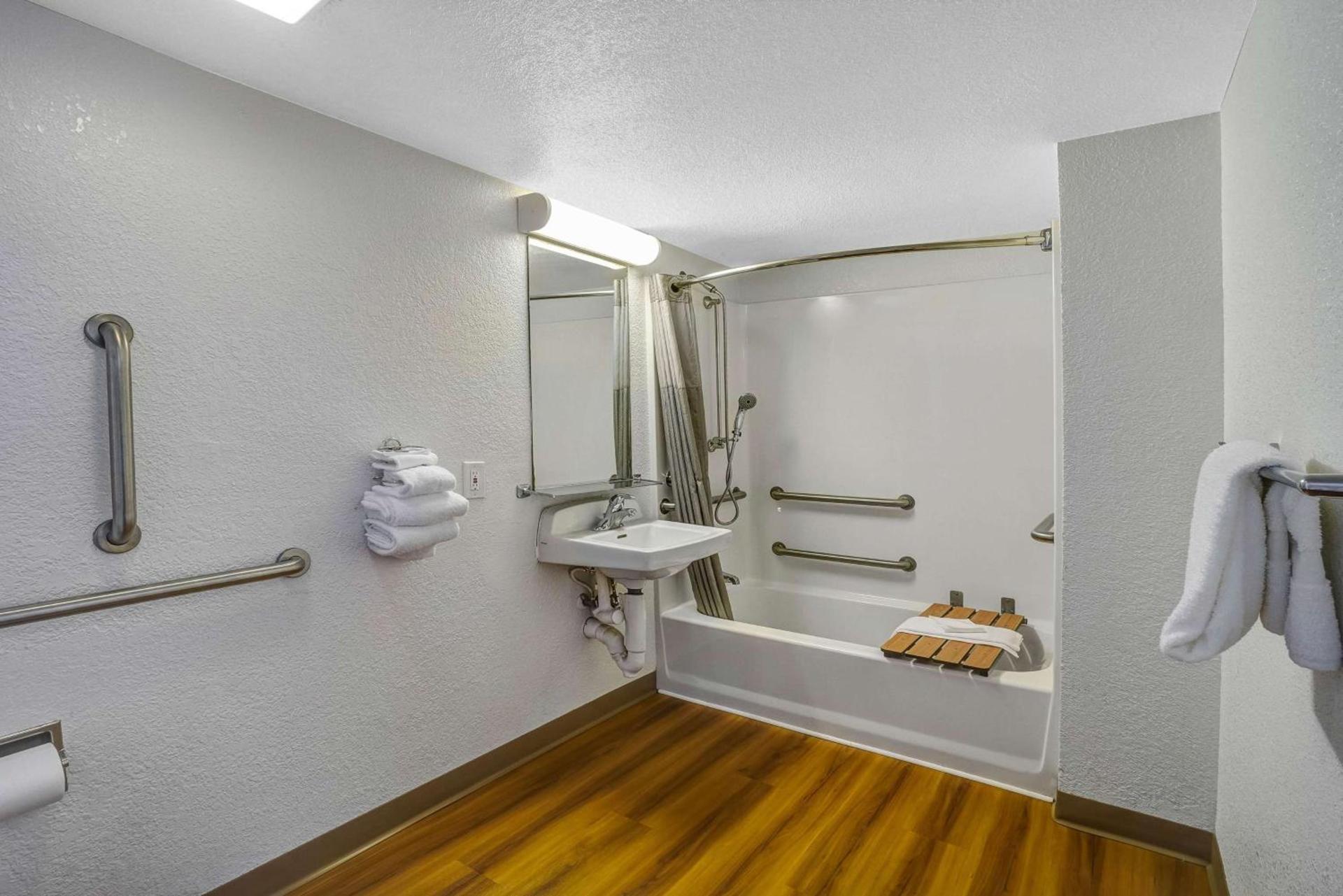 Motel 6 Lexington I-75 Hamburg photo 21
