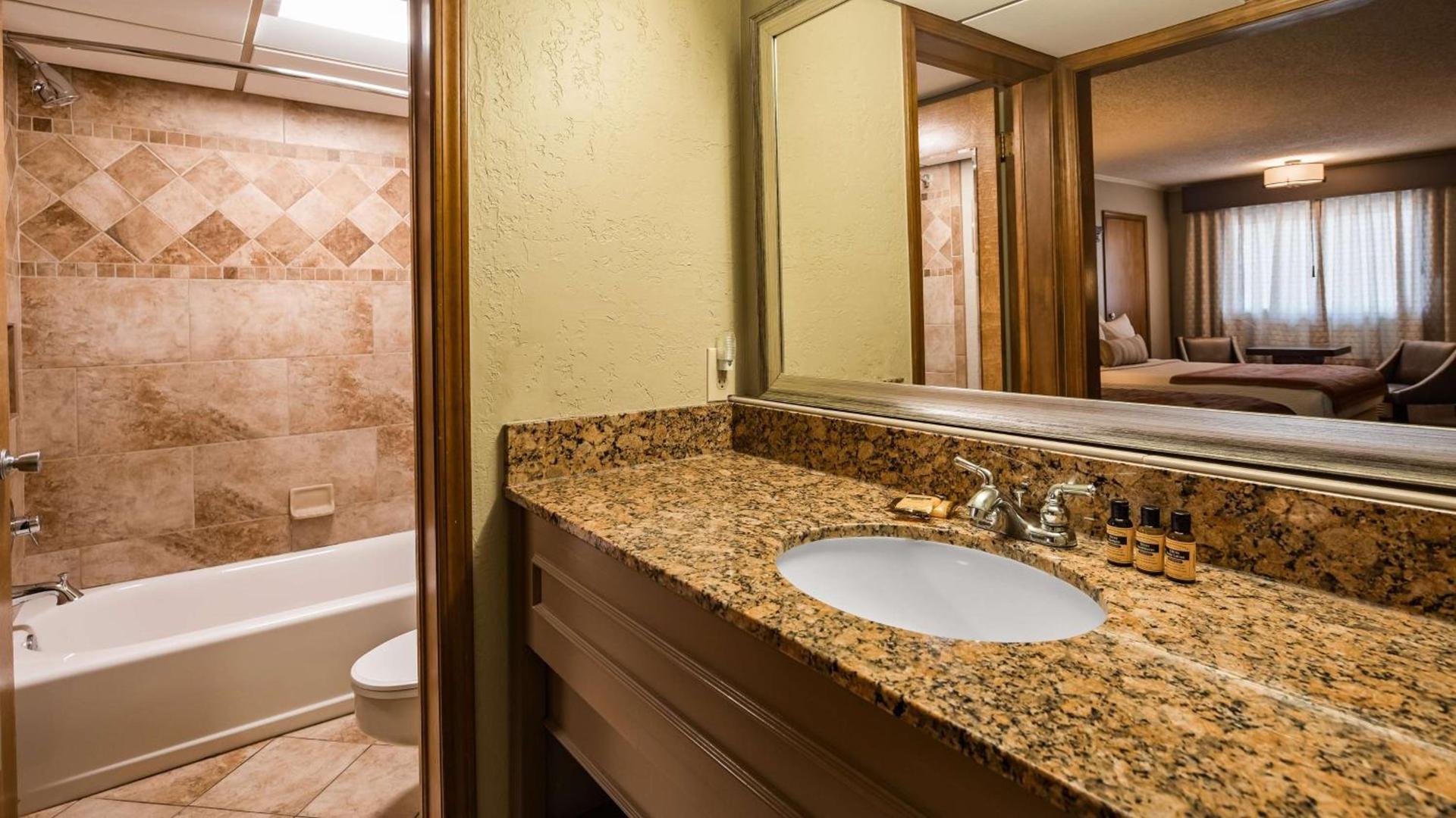 Best Western Plus Weatherford photo 20