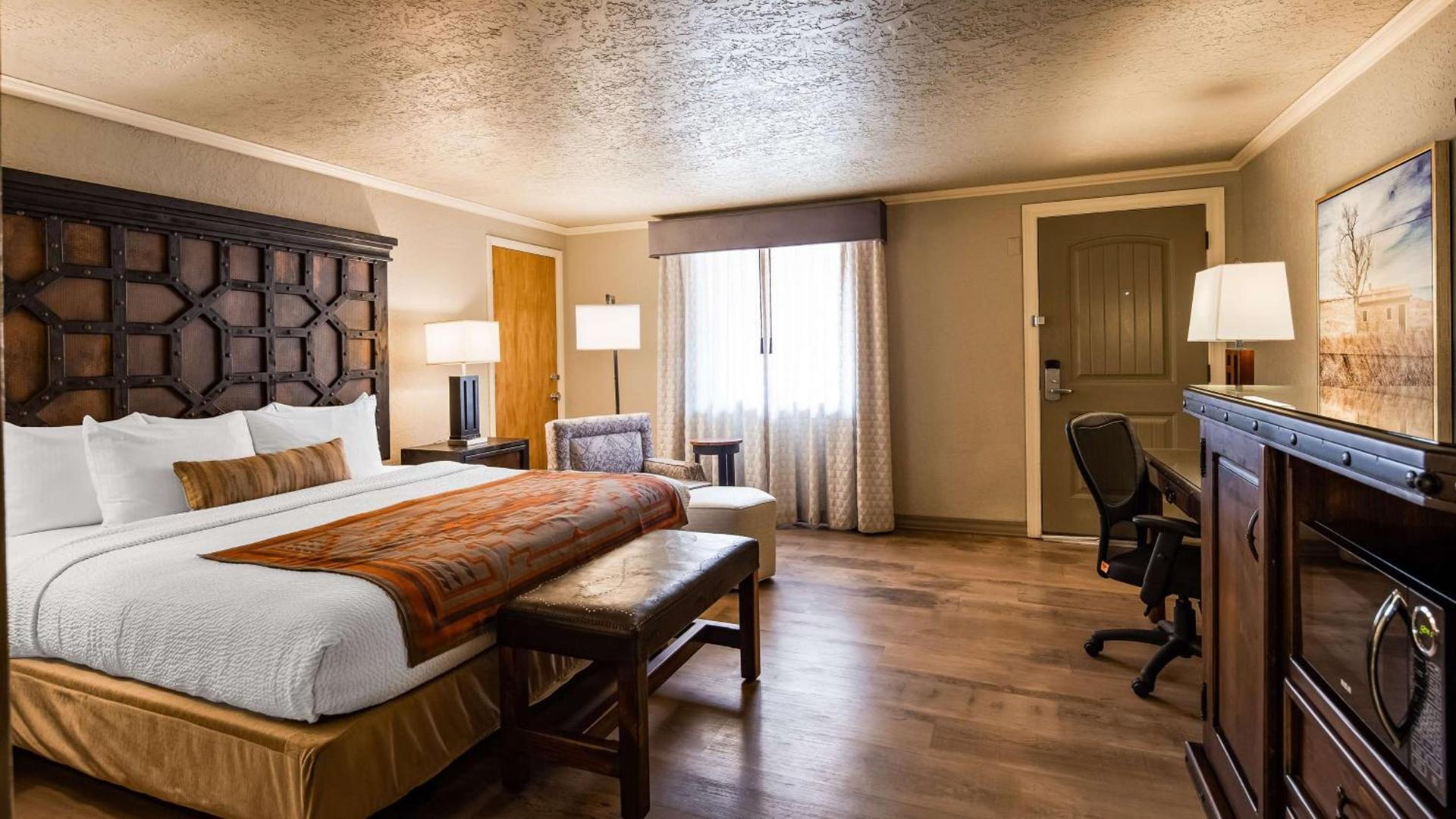 Best Western Plus Weatherford photo 3