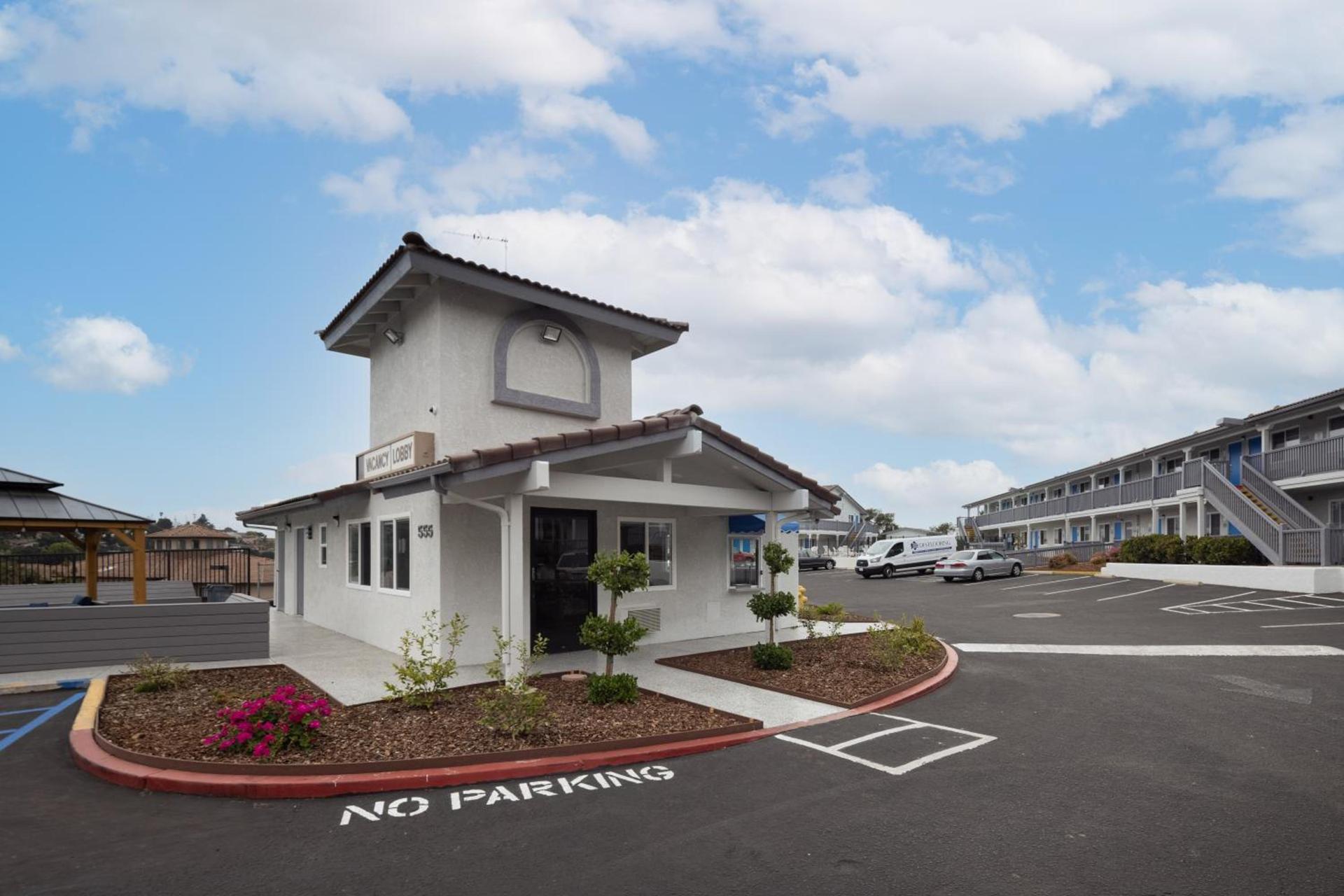 Days Inn by Wyndham Arroyo Grande Pismo Beach photo 28