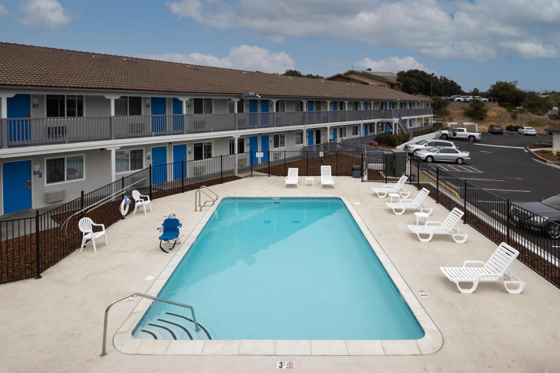 Days Inn by Wyndham Arroyo Grande Pismo Beach photo 42