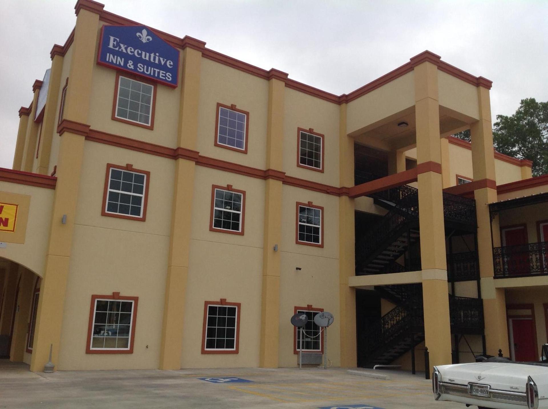 Executive Inn and Suites Jefferson photo 1