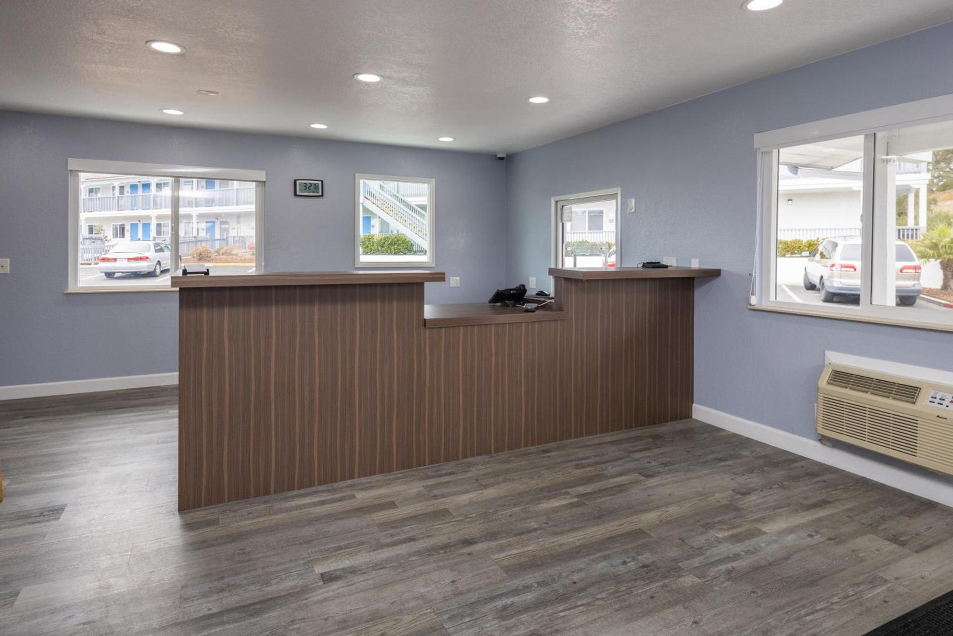 Days Inn by Wyndham Arroyo Grande Pismo Beach photo 53
