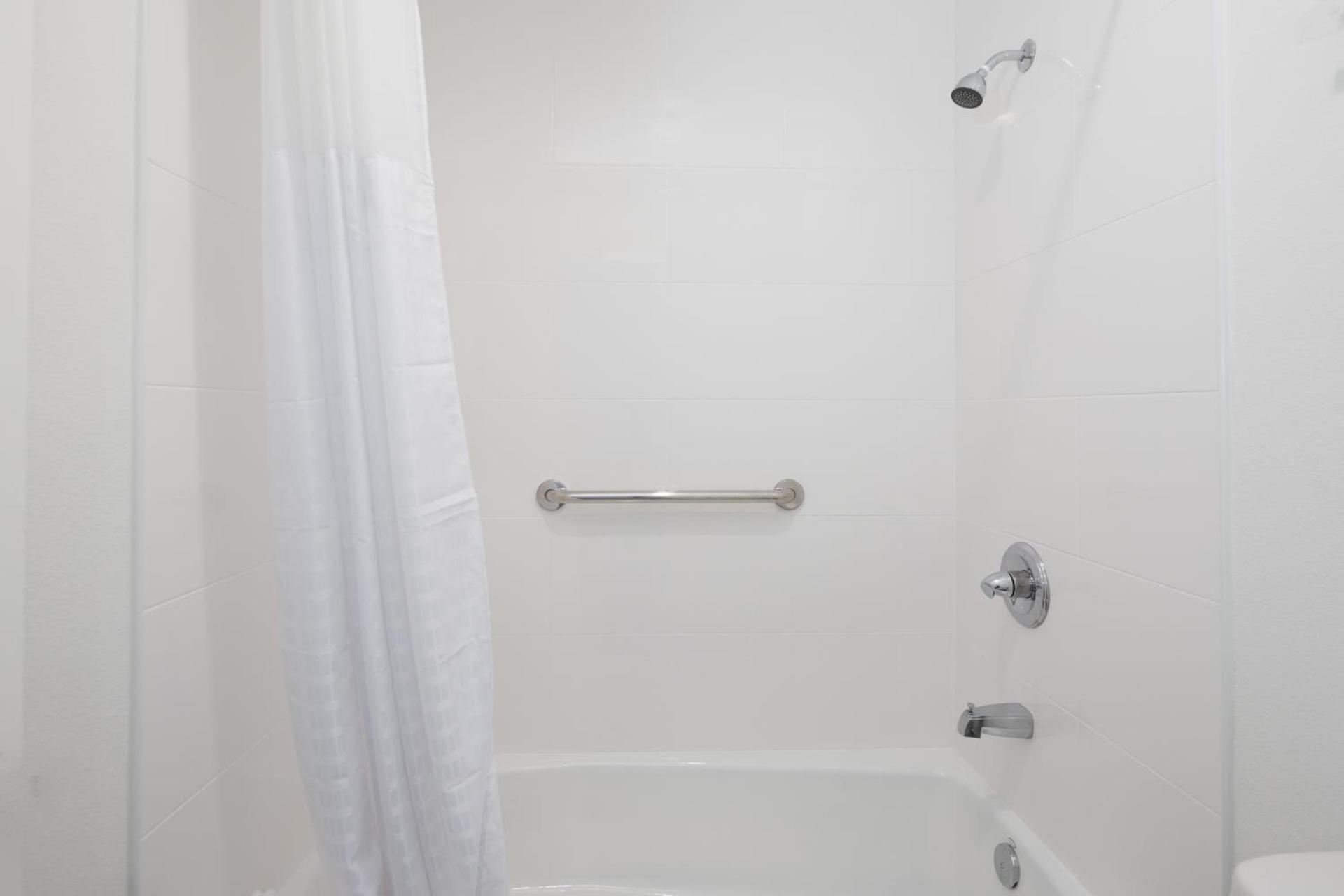 Days Inn by Wyndham Arroyo Grande Pismo Beach photo 62
