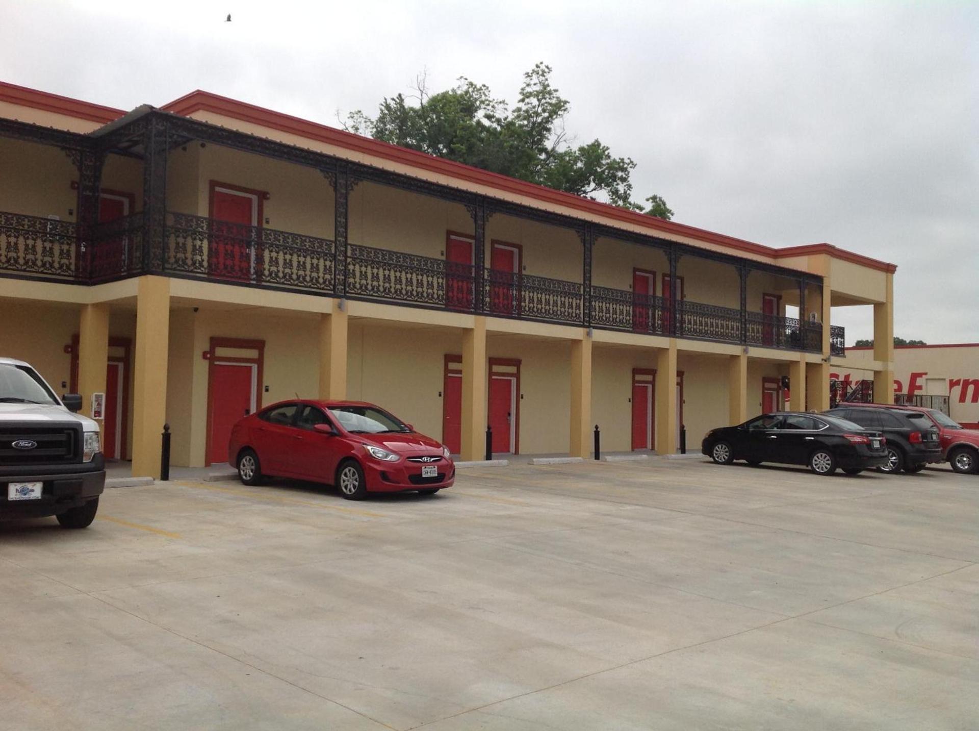 Executive Inn and Suites Jefferson photo 9