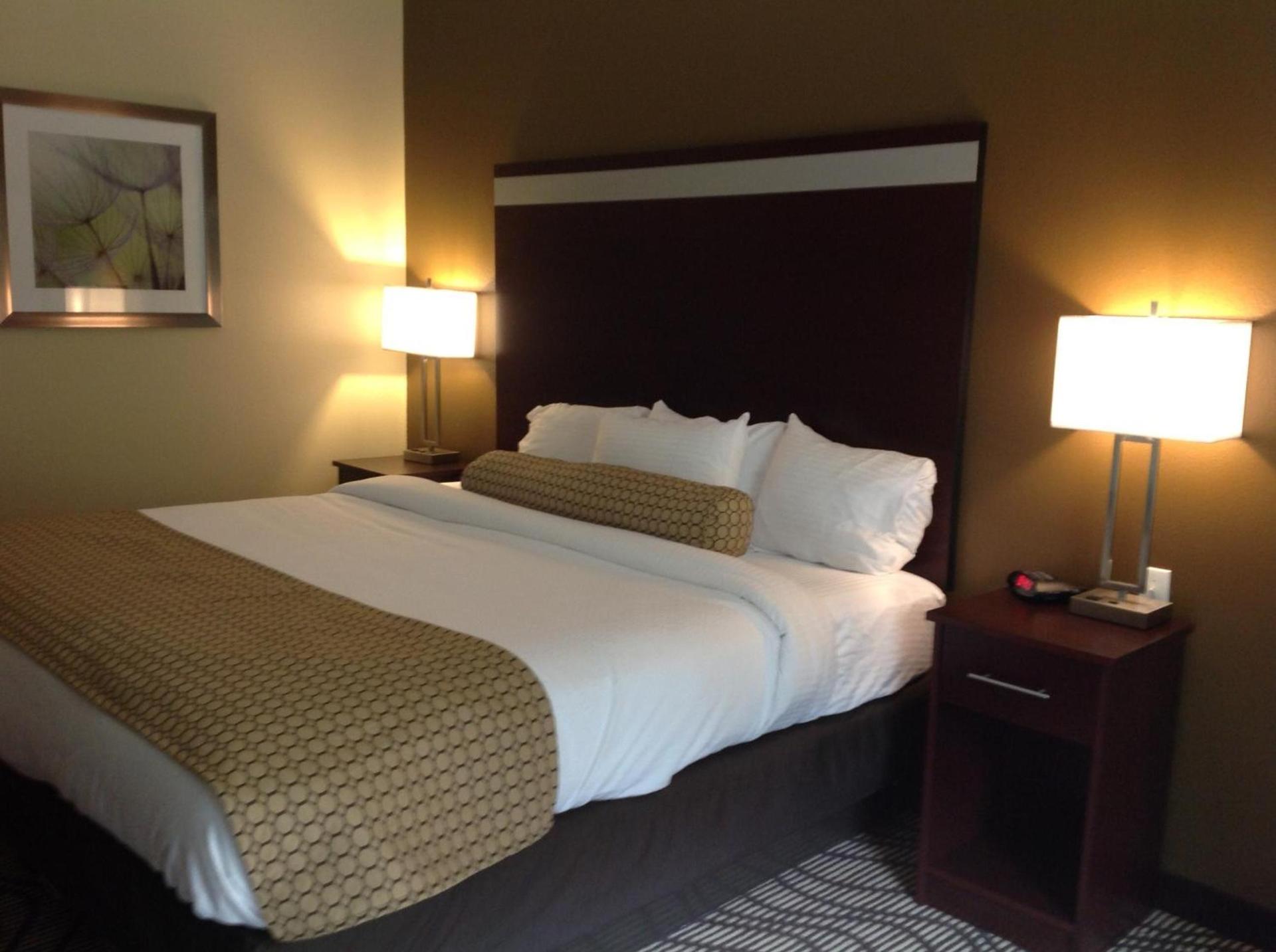 Executive Inn and Suites Jefferson photo 13