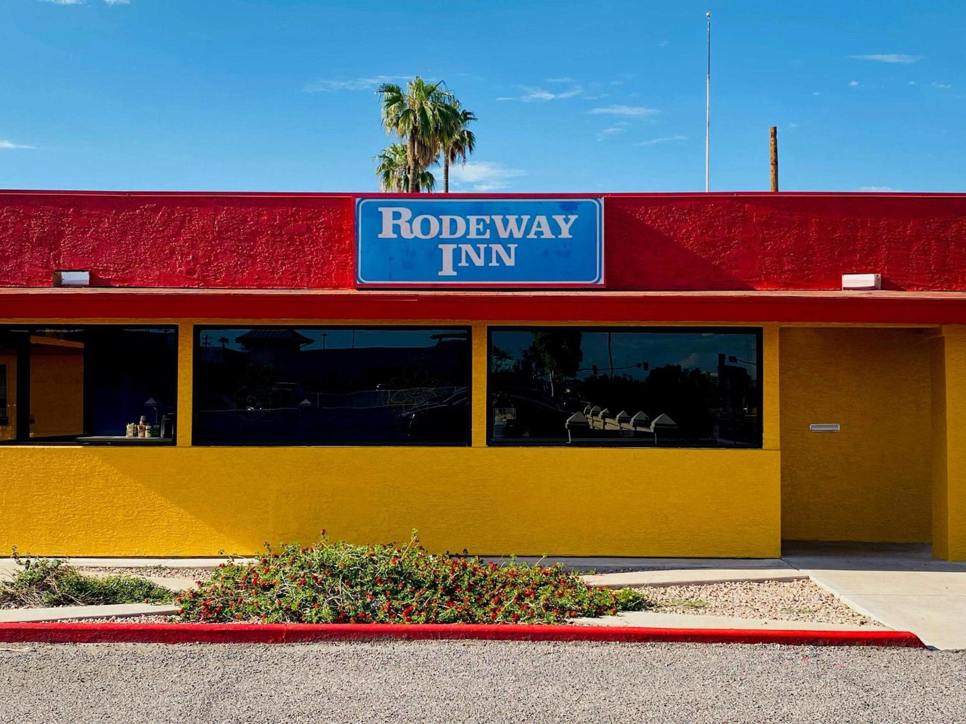 Rodeway Inn Old Town Scottsdale photo 4
