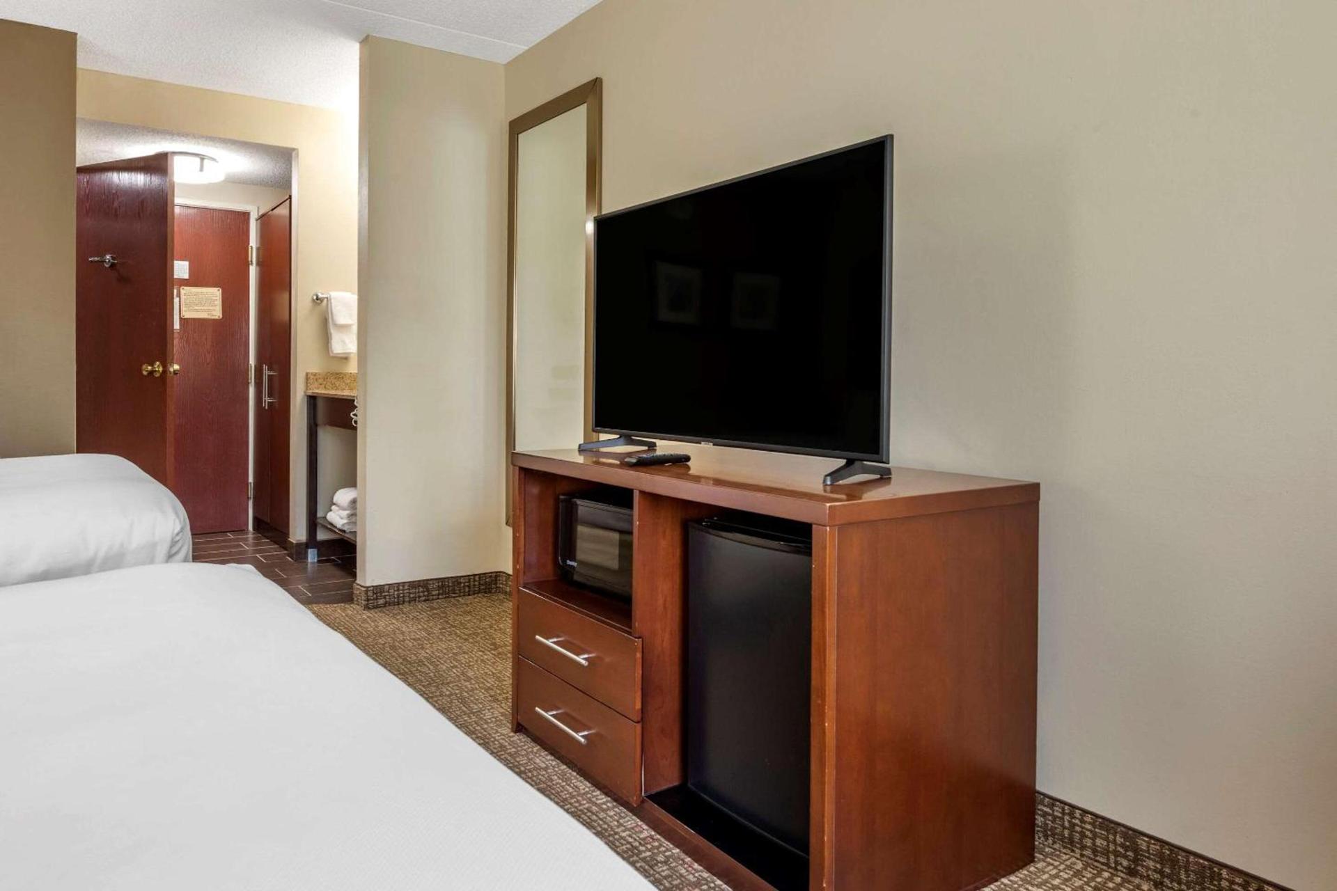 Comfort Inn Meadowlands photo 13