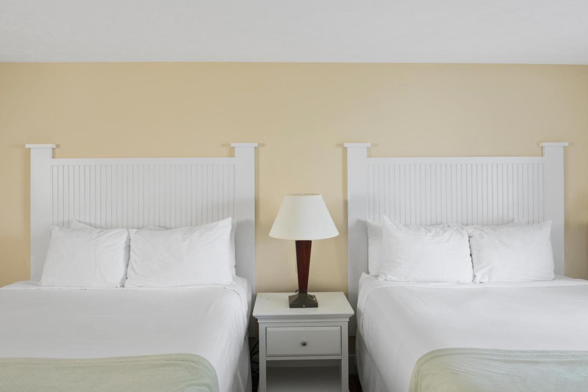 Colonial Inn photo 42