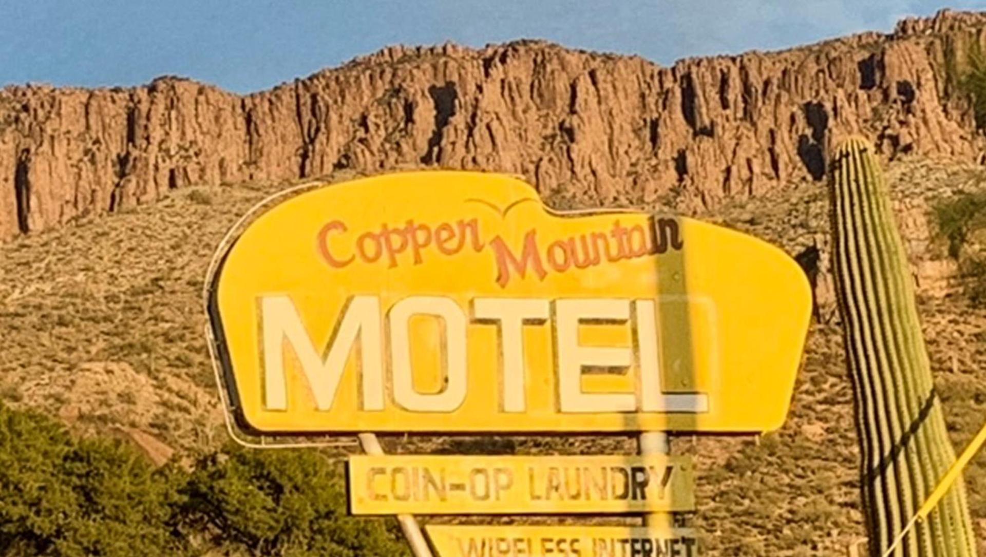Copper Mountain Motel photo 2