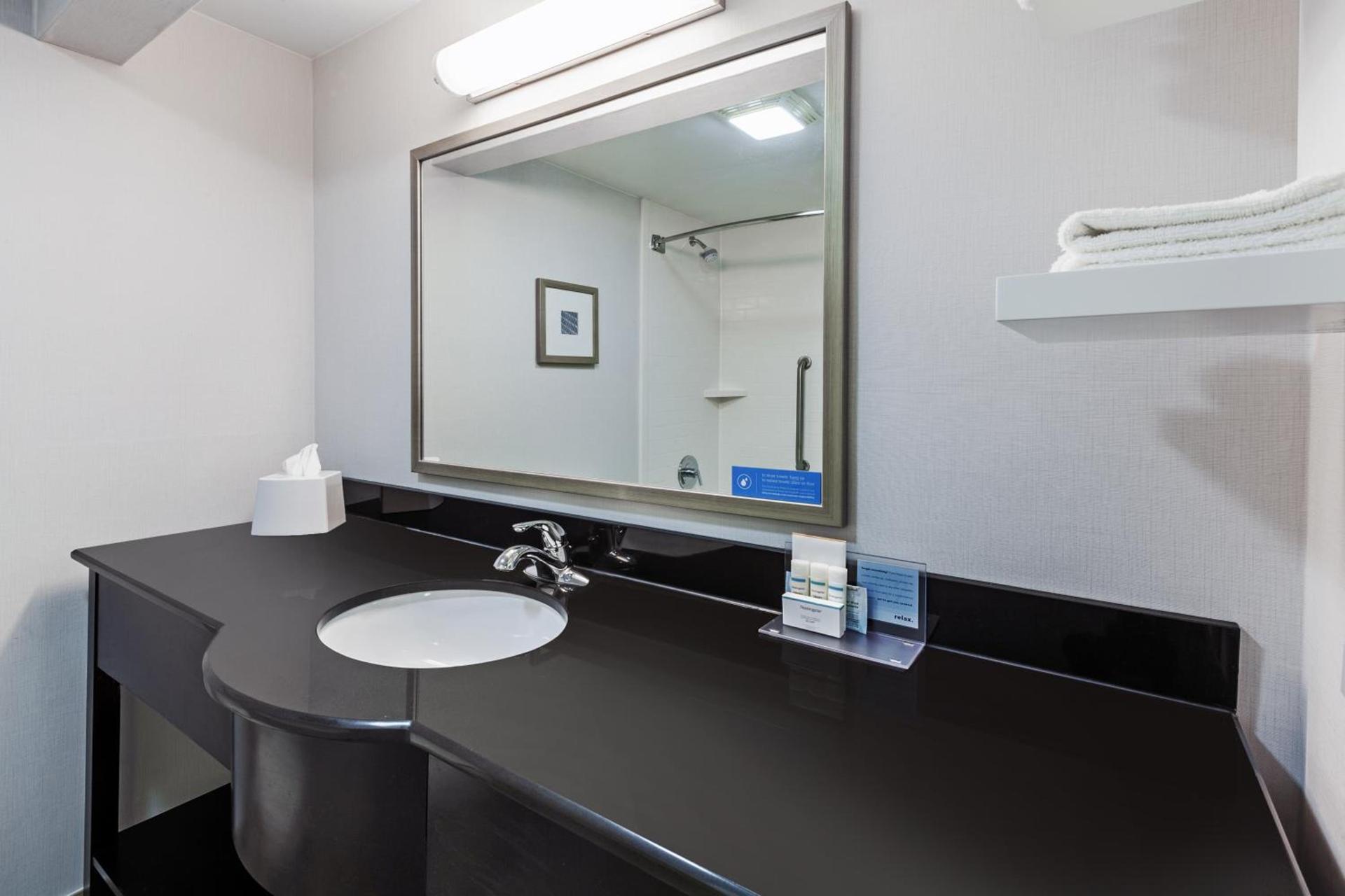 Comfort Inn Sherman - Denison Area photo 22