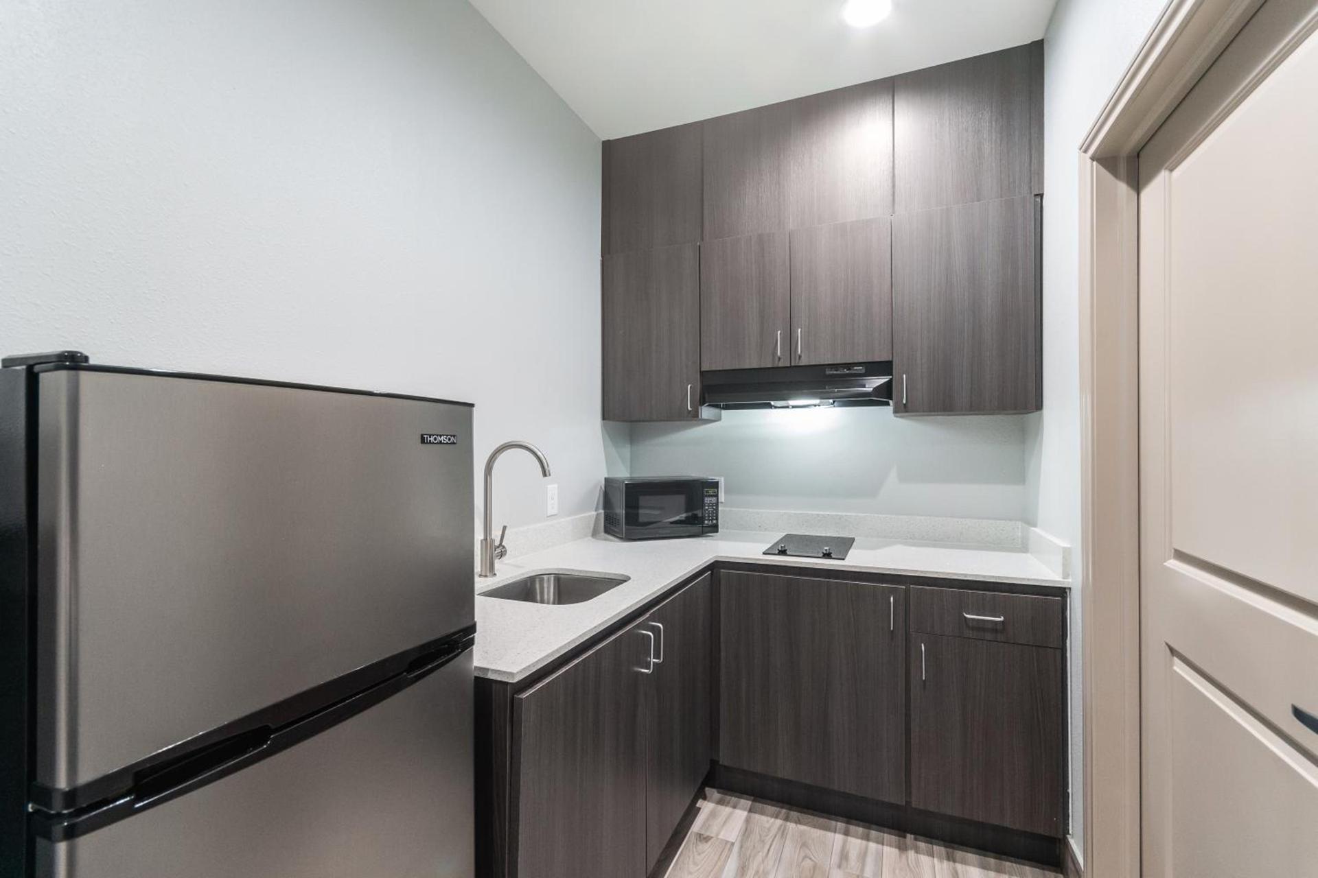 Americas Best Value Inn & Suites Northeast Houston Downtown I-610 photo 31