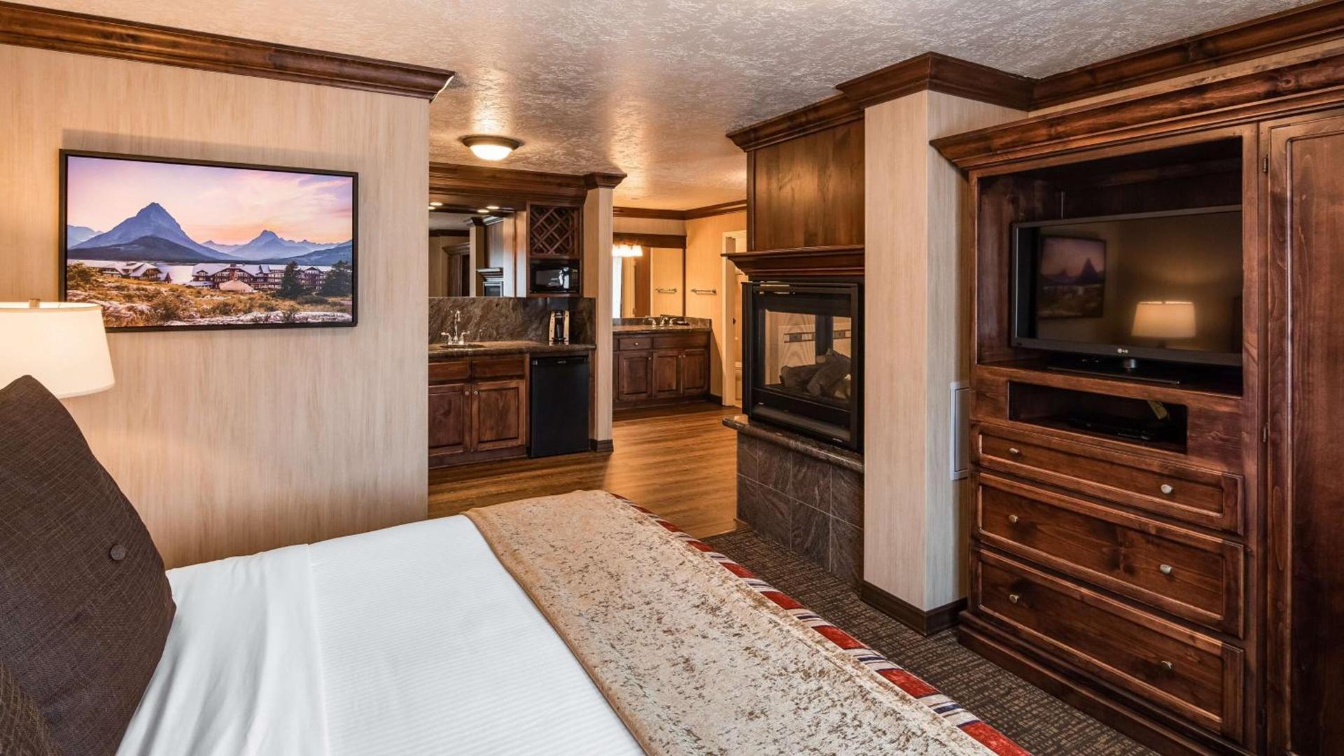Best Western Plus Flathead Lake Inn and Suites photo 12
