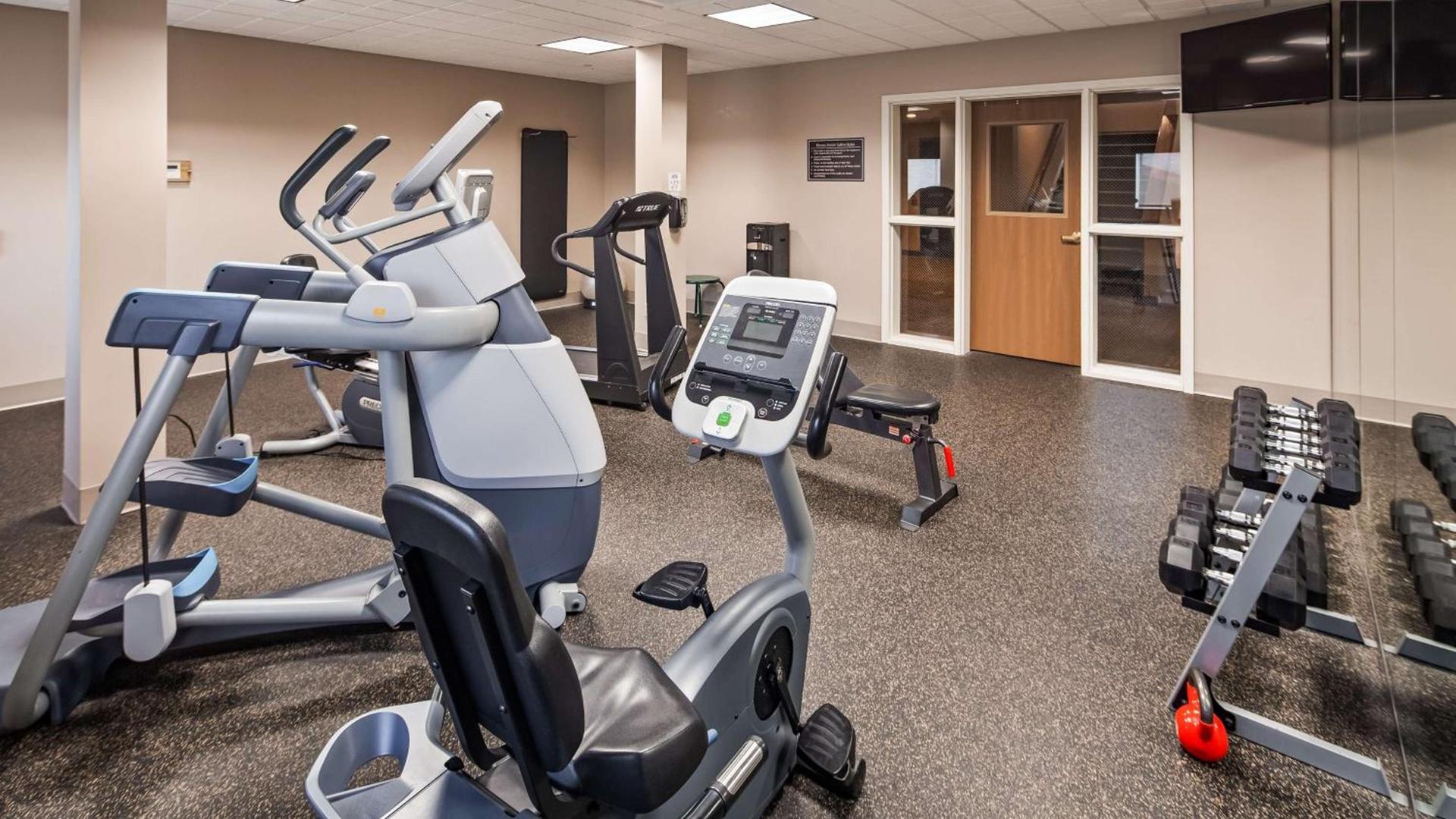 Best Western Plus Flathead Lake Inn and Suites photo 33