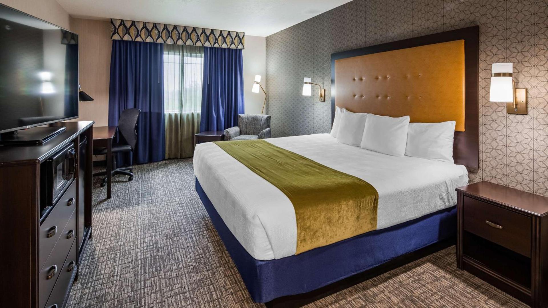 Best Western Plus Grant Creek Inn photo 17