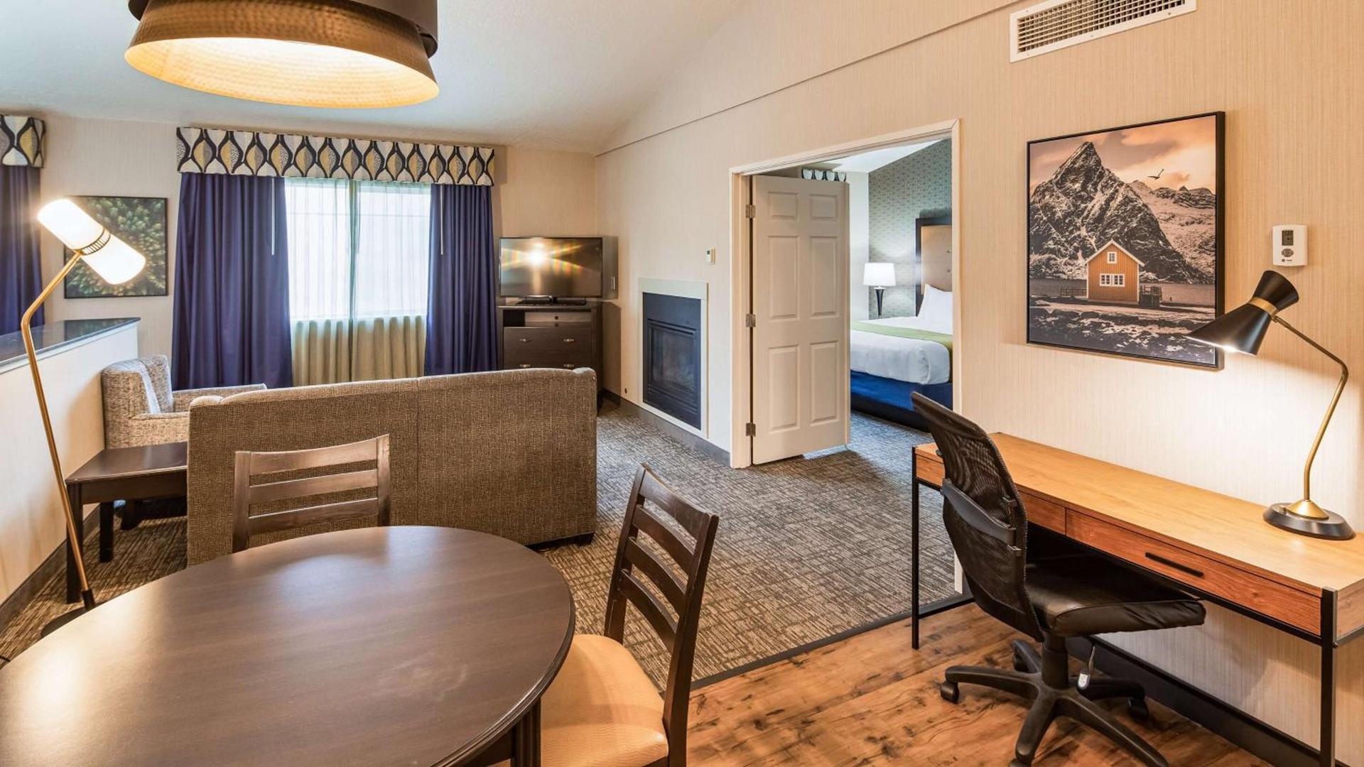 Best Western Plus Grant Creek Inn photo 18