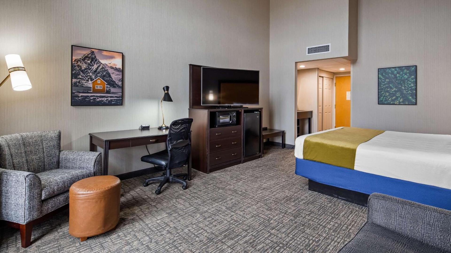 Best Western Plus Grant Creek Inn photo 24