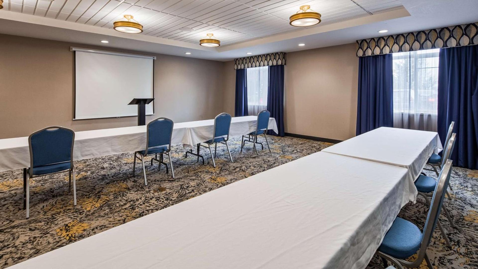 Best Western Plus Grant Creek Inn photo 31