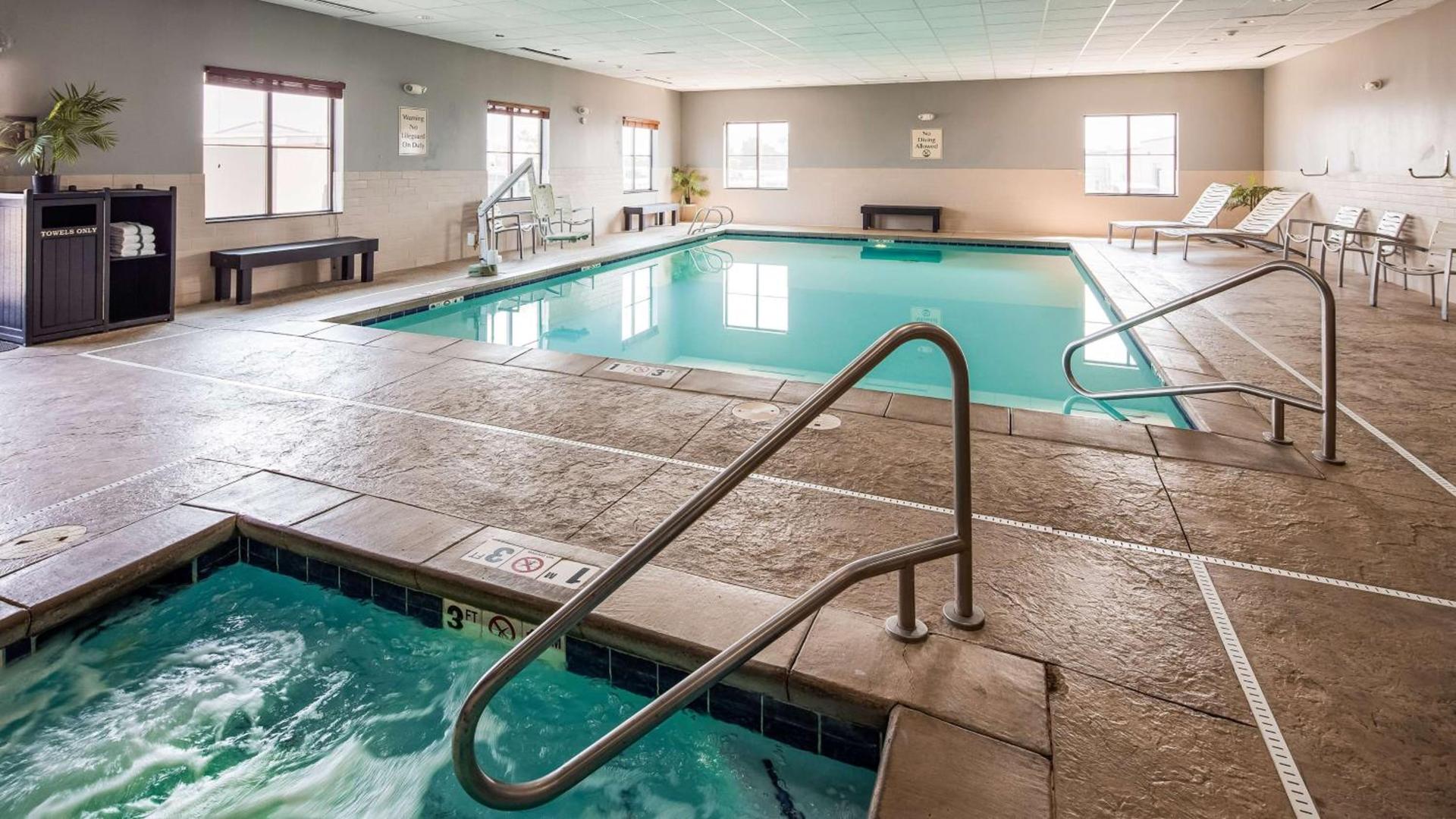 Best Western Plus Williston Hotel & Suites photo 5