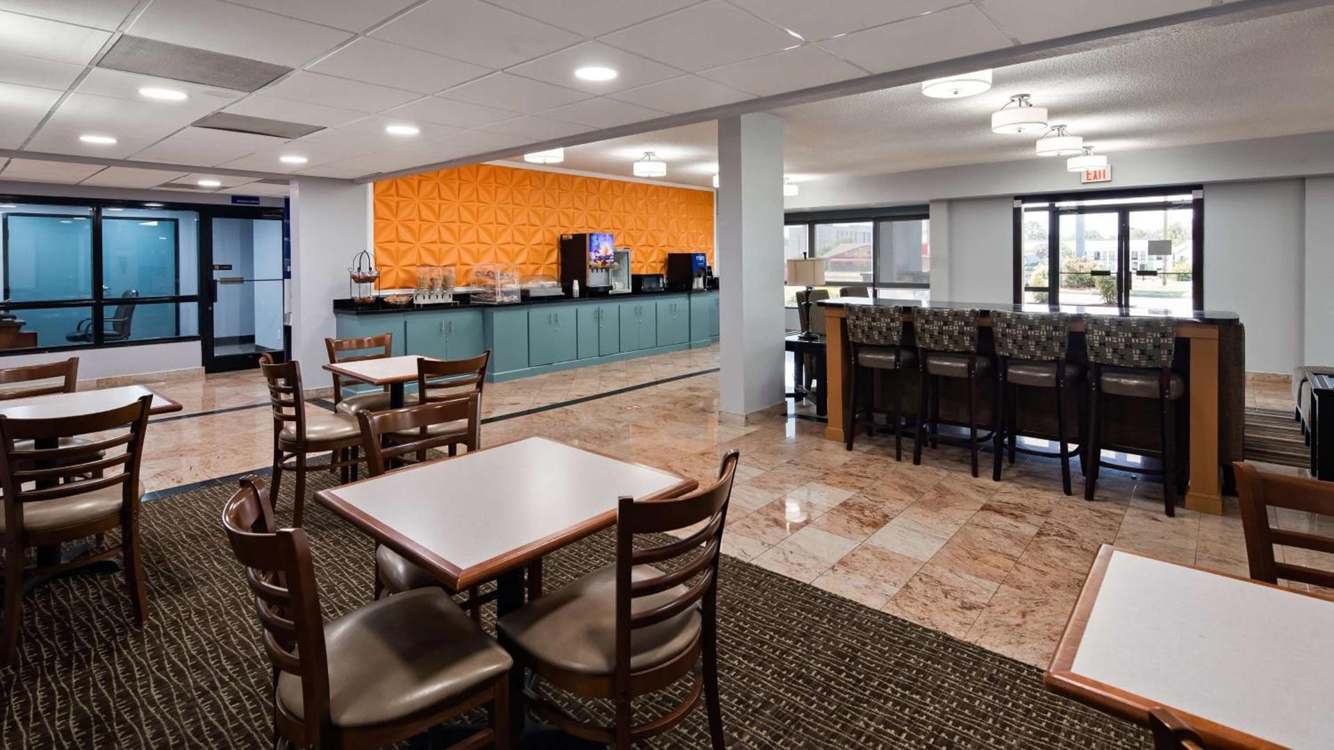Best Western Emporia photo 7