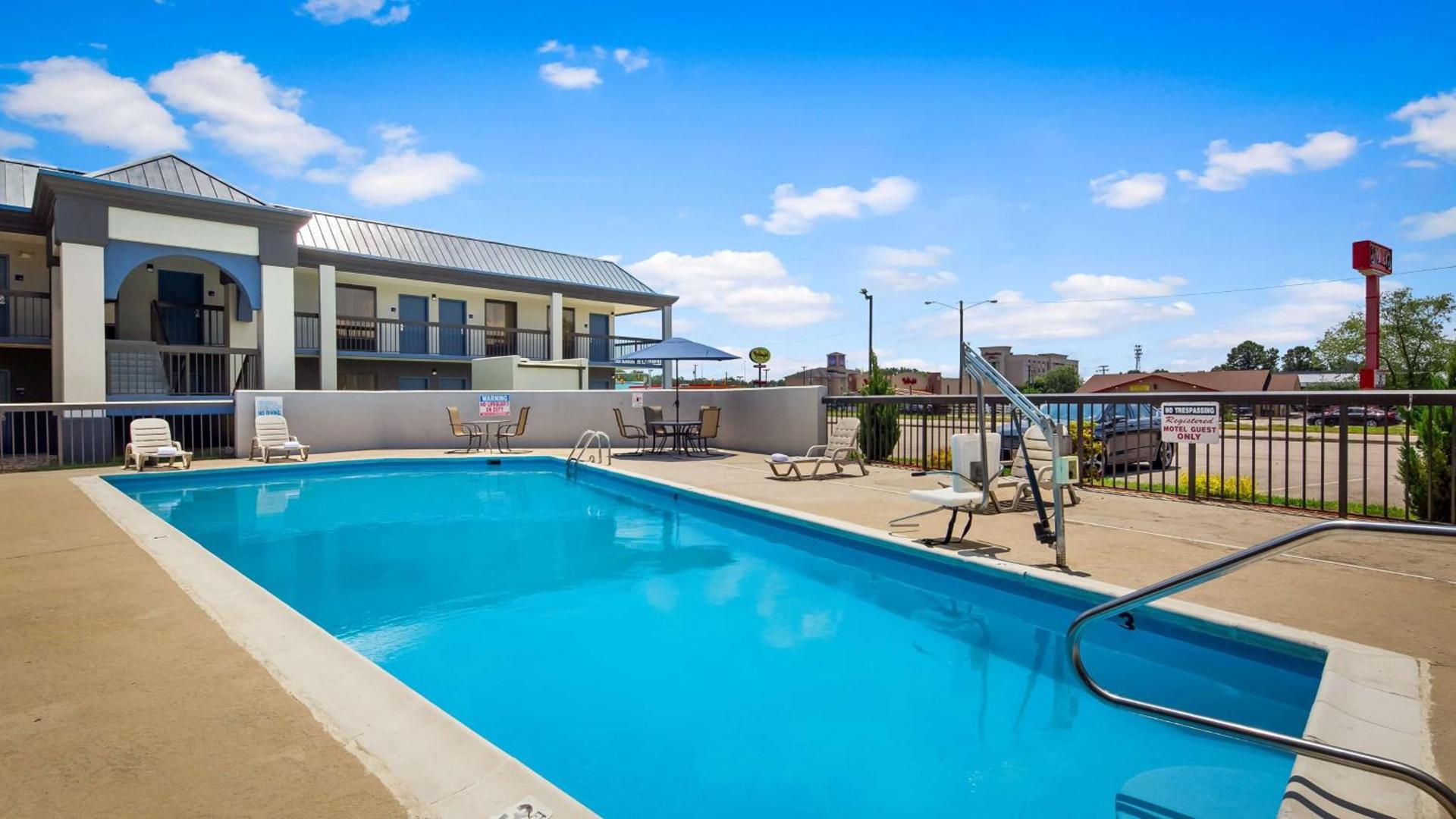Best Western Emporia photo 8