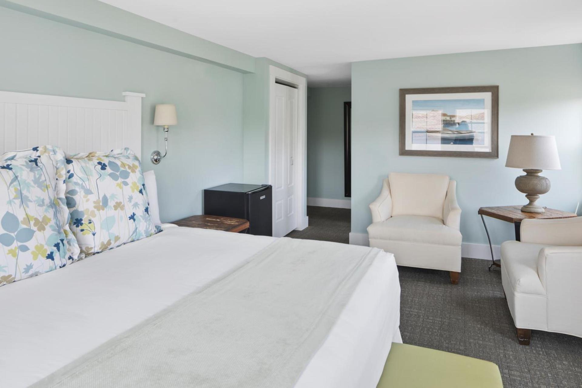 Colonial Inn photo 65