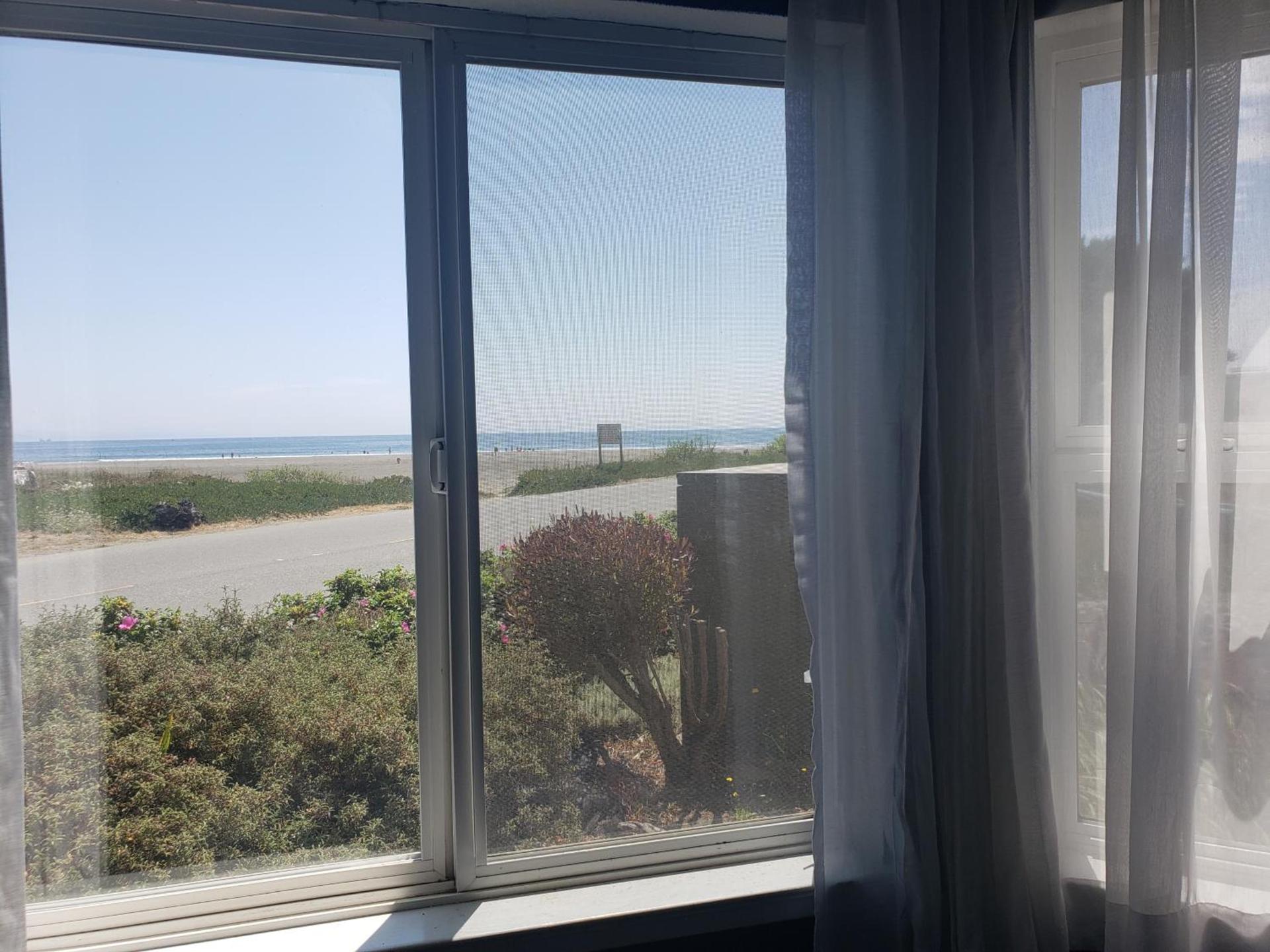 Anchor Beach Inn photo 29