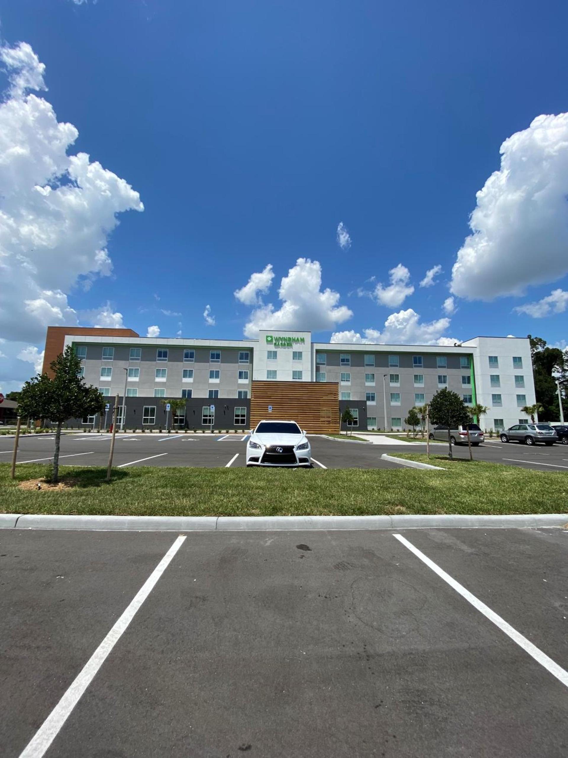 Wyndham Garden Orlando Airport - Free Airport Shuttle photo 34